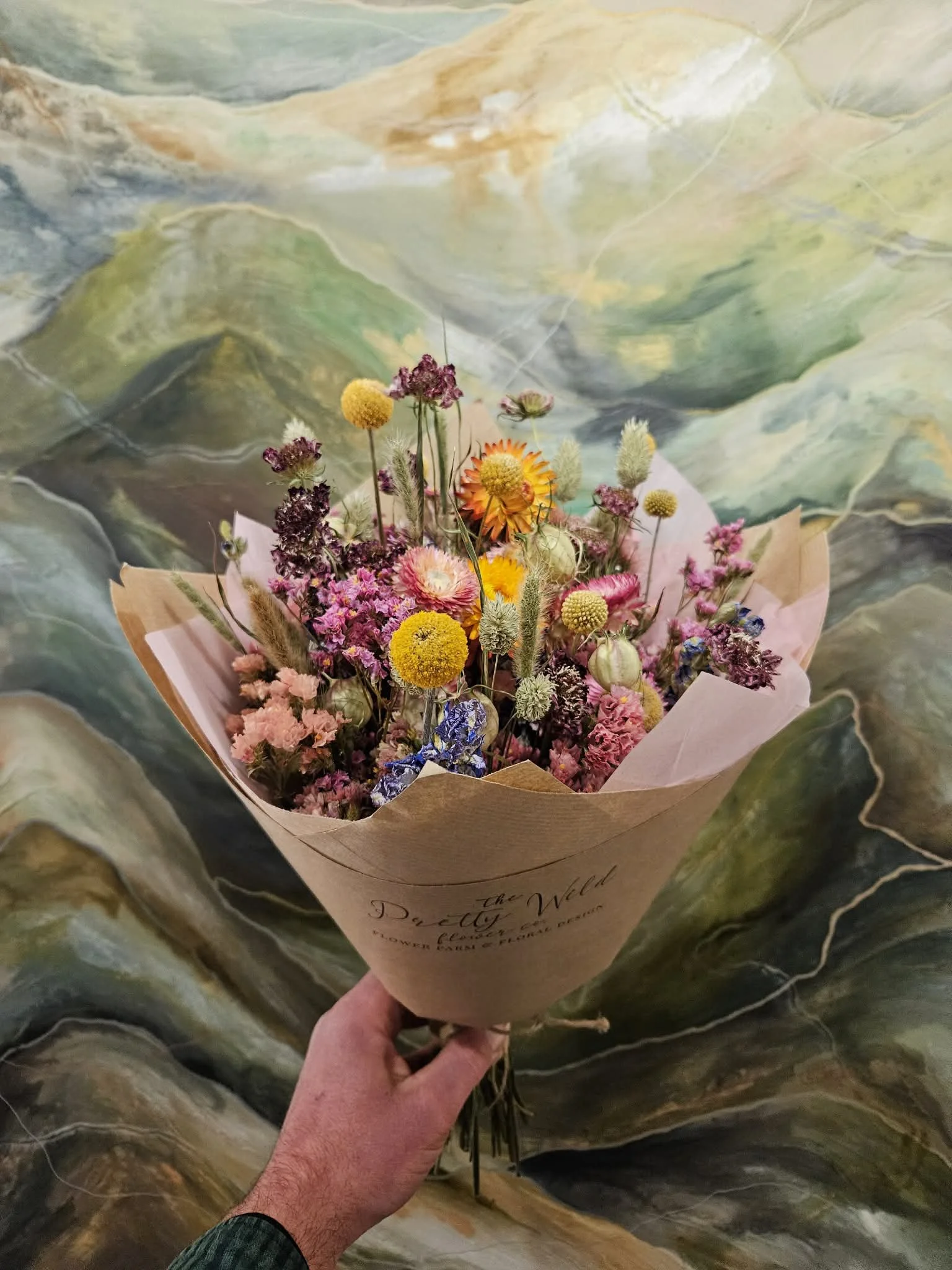 Large Hand-tied Bouquet