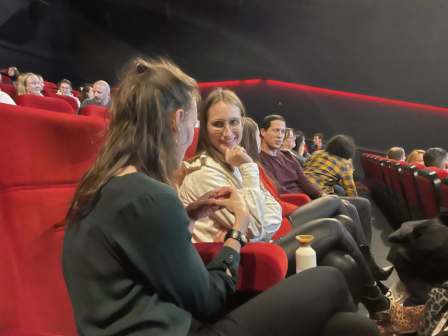 Disney Team in dialogue