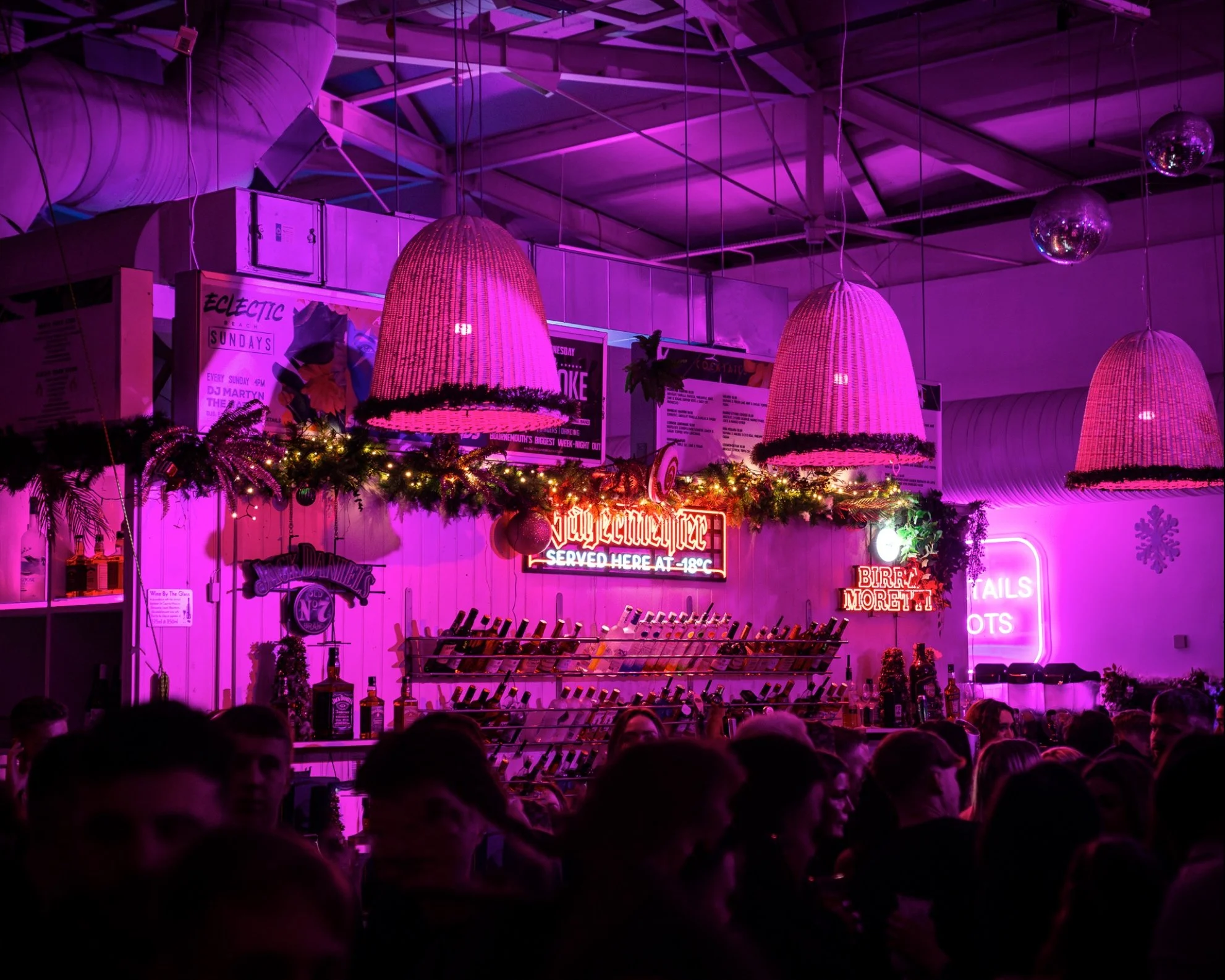 Aruba Xmas Pink Bar 2.jpg
