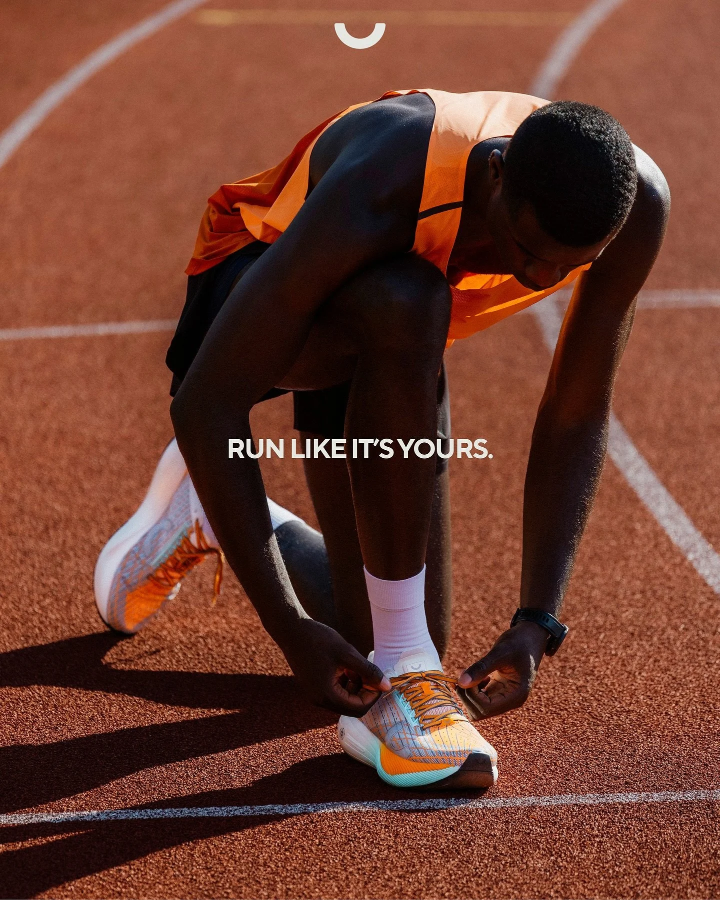 We are running @truemotionrunning 
Brand Refresh &amp; Strategy 💘 #branding #babesagency #studiostef