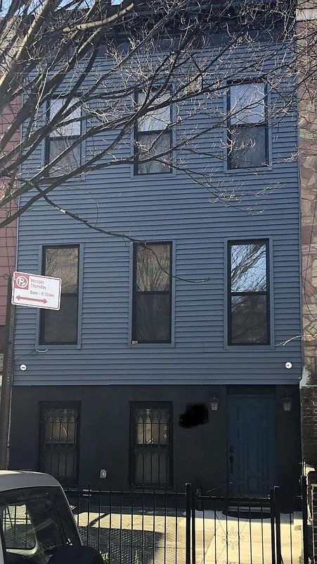 48 Rochester Ave