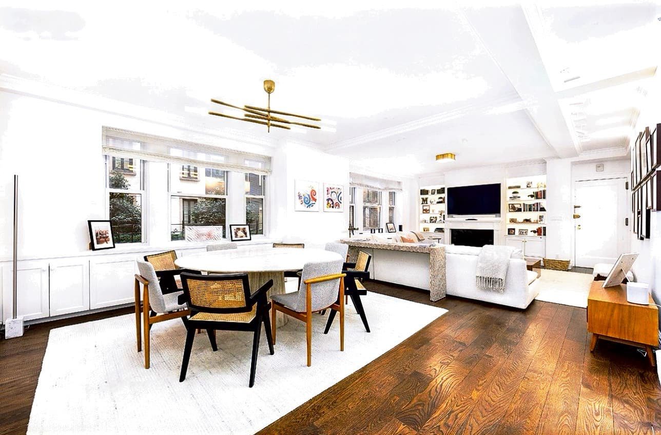 103 east 75th living.jpg