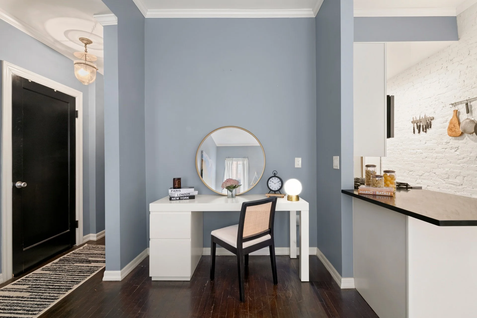 458 West 23_06_1920px.jpg