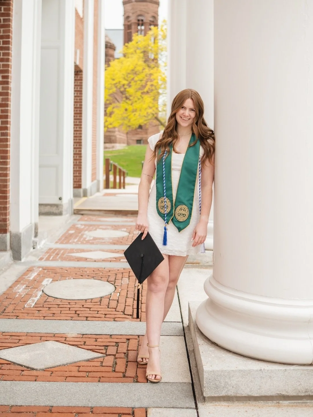 UVM grad season starting off strong! 💚🤩

As a photographer, it&rsquo;s always such an honor to capture significant milestones like these. Congrats to all those graduating!

#vermont #uvm #burlington #grad #senior 
vermont uvm burlington grad senior