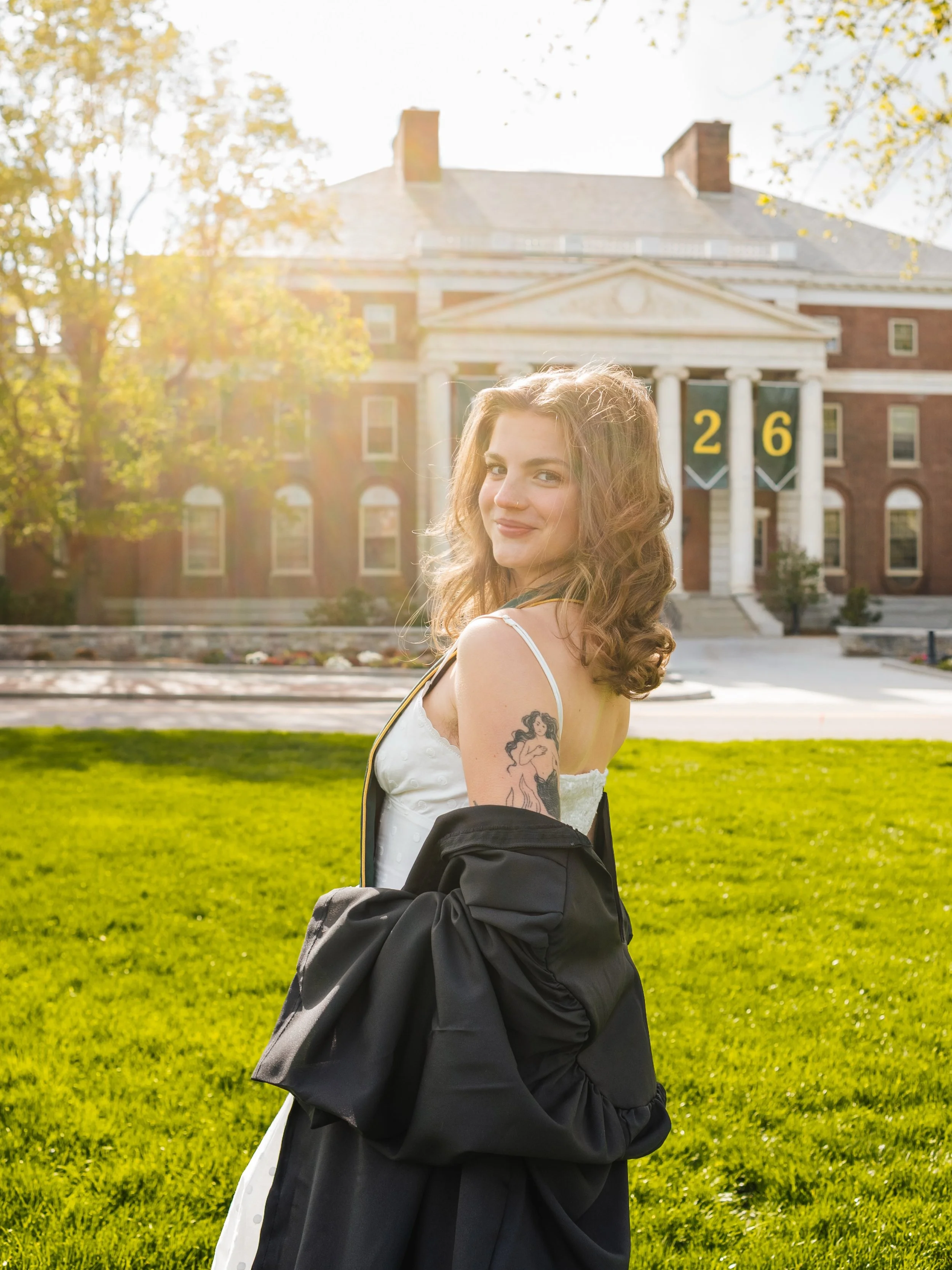 Closing out the most productive period of my photography career! 😮&zwj;💨🌟🤩

🗓️ 11 sessions
🧑&zwj;🎓 29 grads
📸 19,288 raw photos
🥲 1 exhausted Nick 

2026 Grads: CONGRATS!!!
2027 Grads: #SaveThisPost 😉 I can&rsquo;t wait to work with you nex