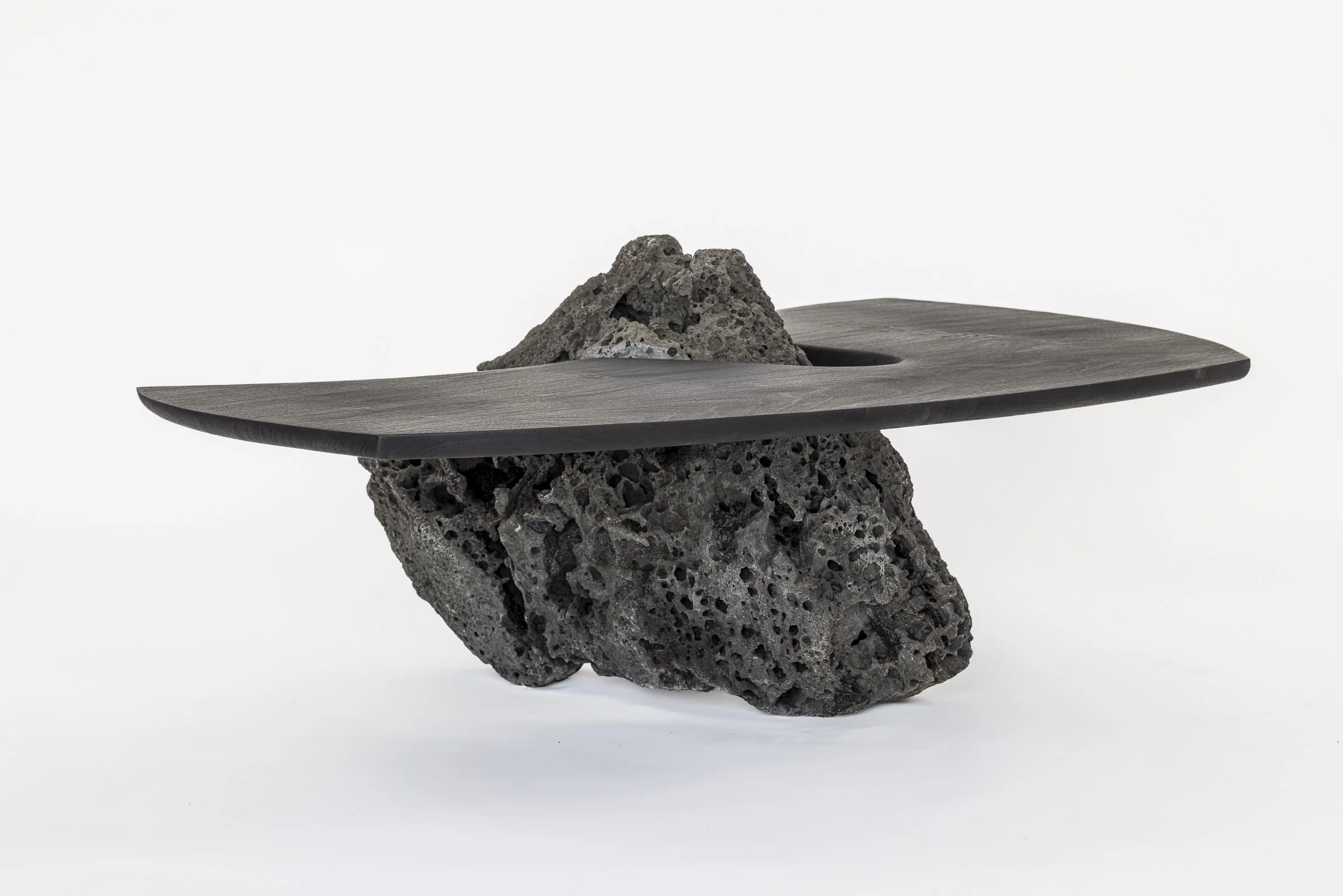 Mesa Preta_Pedra vulcanica-7.jpg