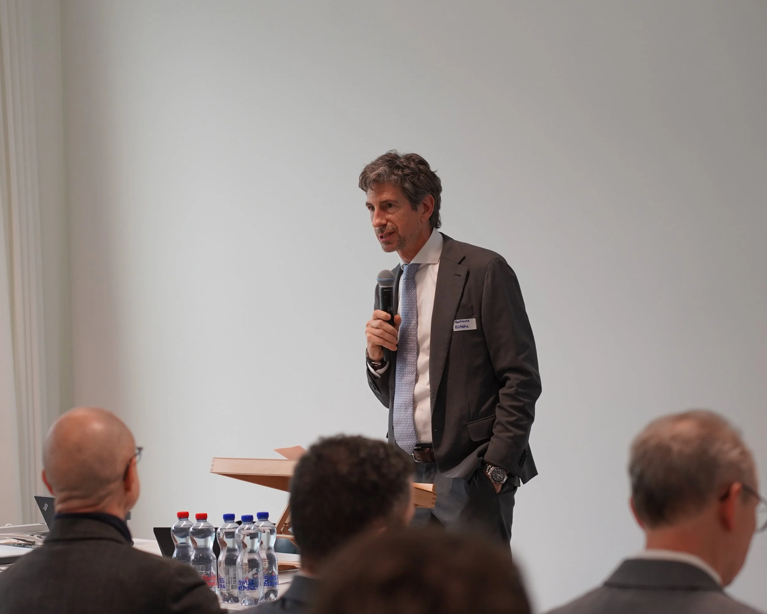 Prof. Dr. Bernhard Rütsche