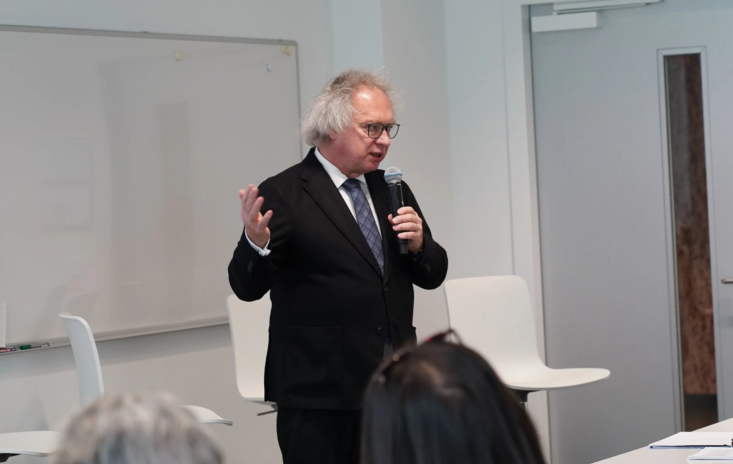 Prof. Dr. Christian Wolff