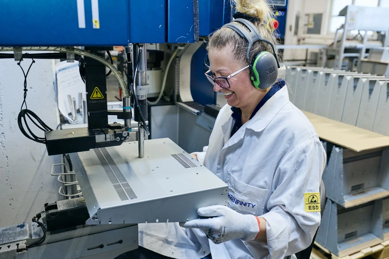 260312_KeenfinitySR300 1.jpg