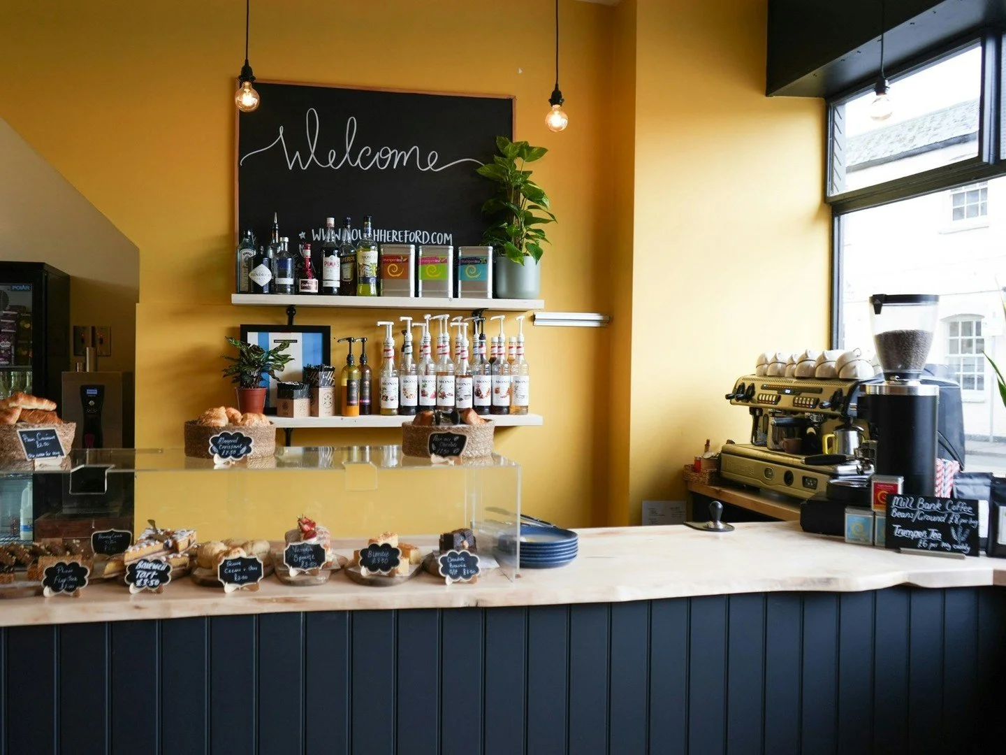 ✨ WE ARE OPEN ✨ 

Thank you so much for your patience while we were closed for a few days. Come join us for brunch and a catch up with your friends and family... we missed you! 💛 ✨ 🥞 

- Jan, Mark and the team x 

#doughhereford #brunchhereford