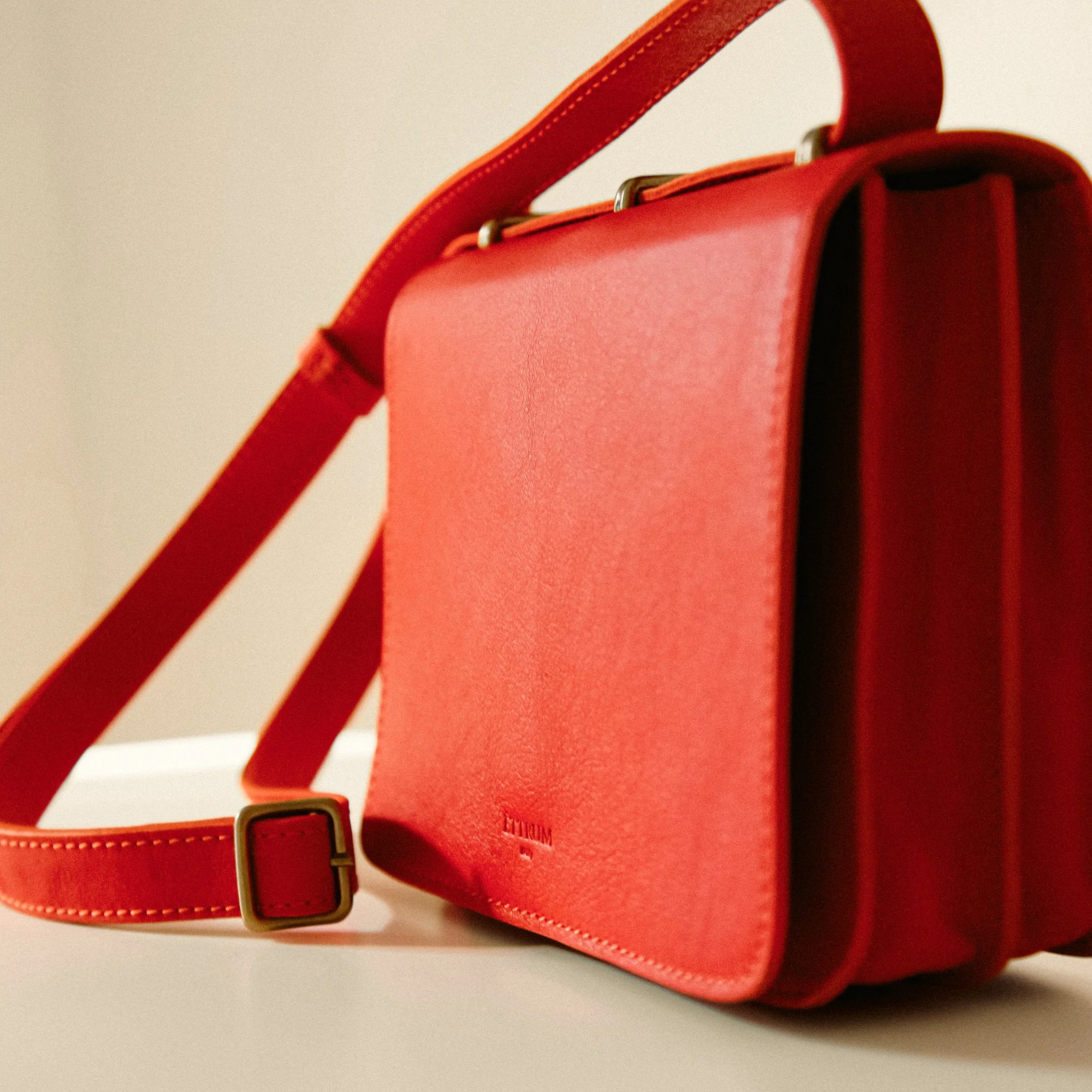BORSA_ARANCIONE_04.jpg