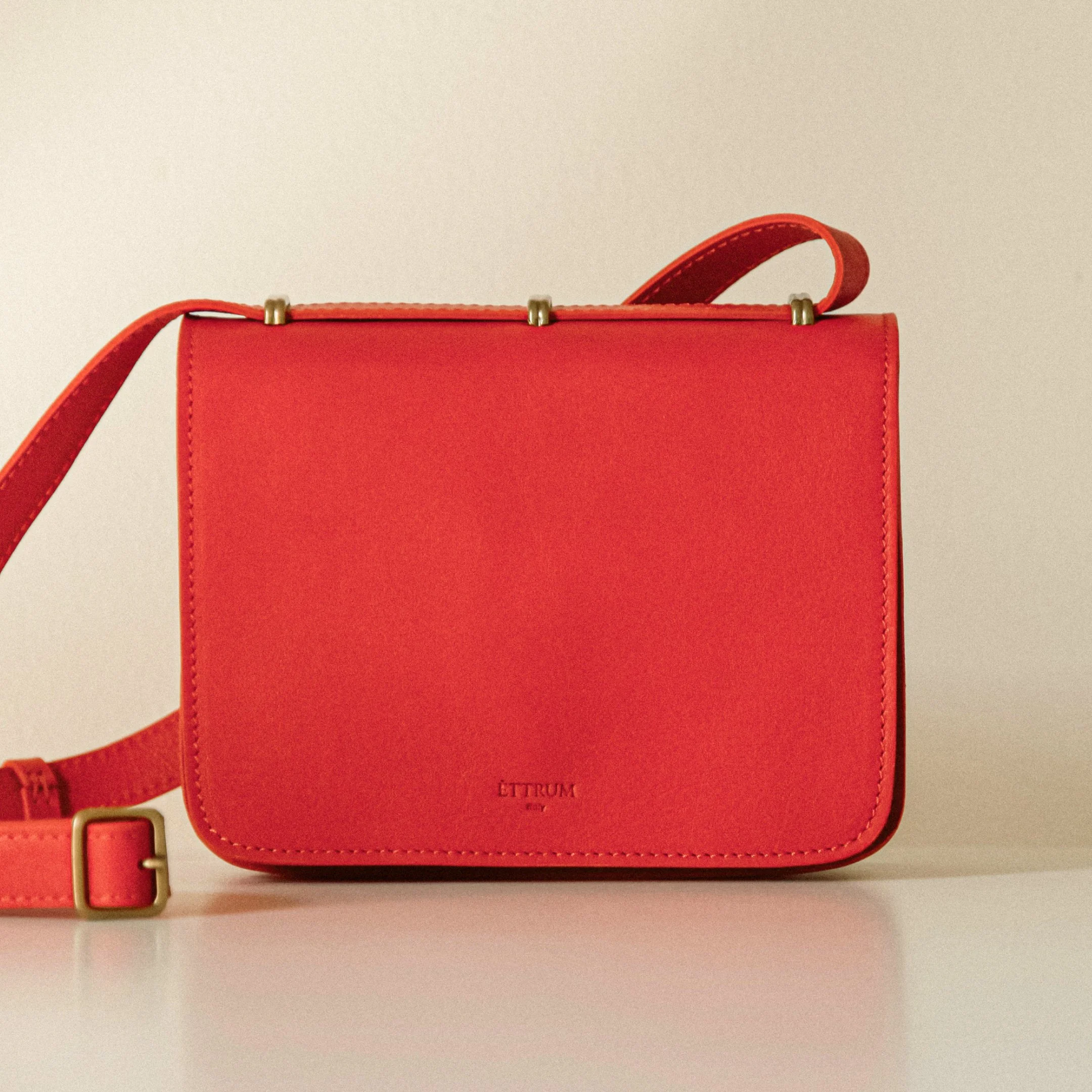 BORSA_ARANCIONE_01.jpg