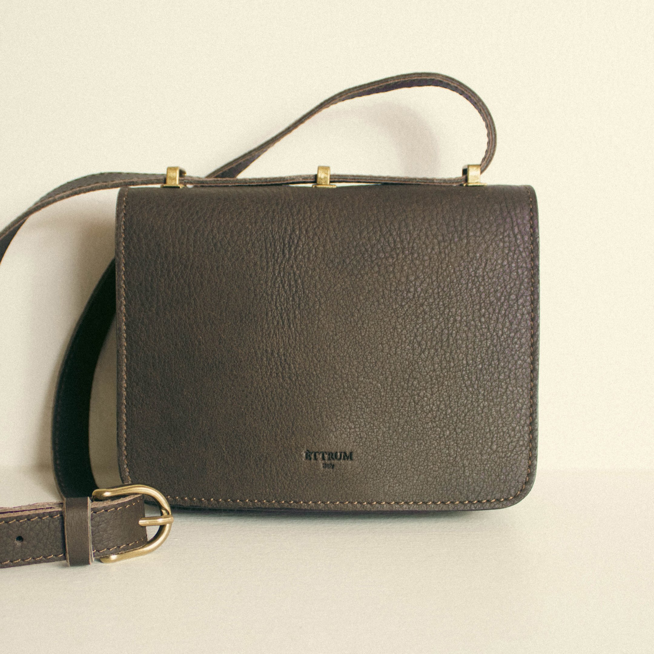 BORSA MARRONE 01.jpg