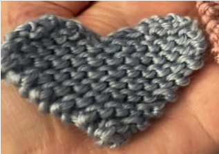 Mel's Simple Knitted Hug Hearts