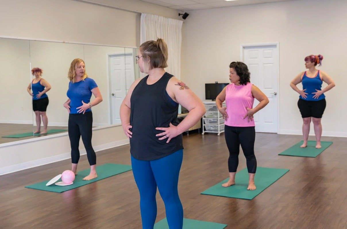 💪 Core Challenge with Maggie Stonecash is coming up on February 19th from 6:30-8:00pm. 

💪 In this 90 minute workshop you'll learn to safely build strength and mobility in a fun and challenging way while using free weights and resistance bands. As 