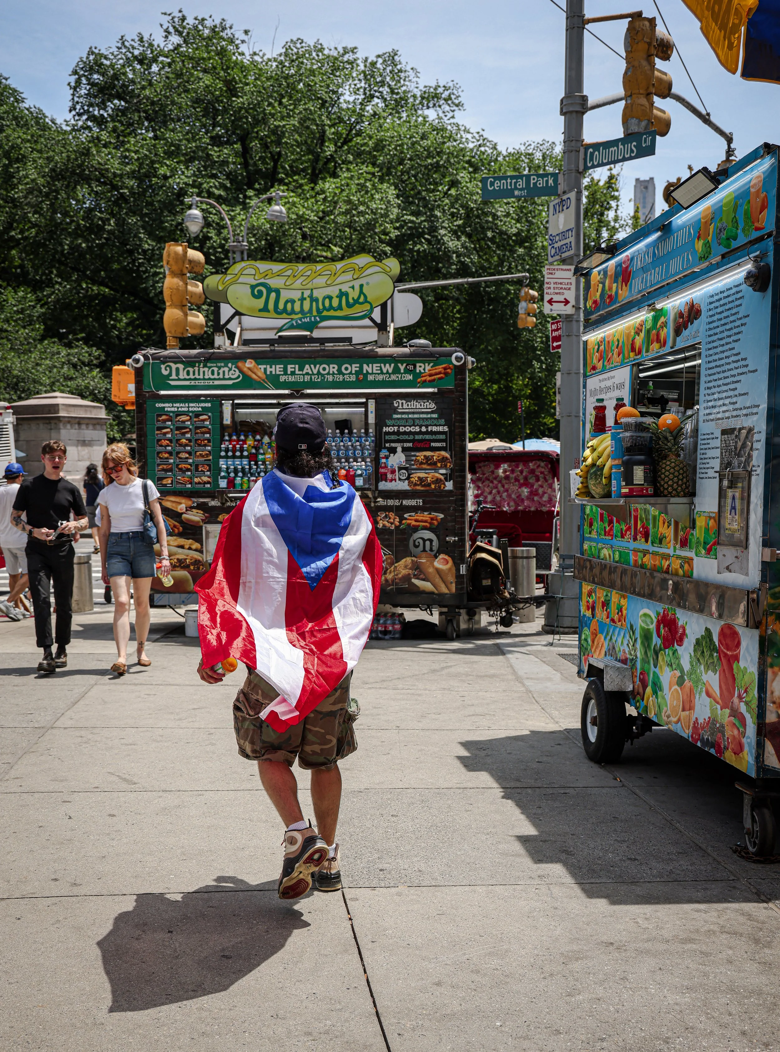 062026PuertoRicanDayParade1 (sm).jpg