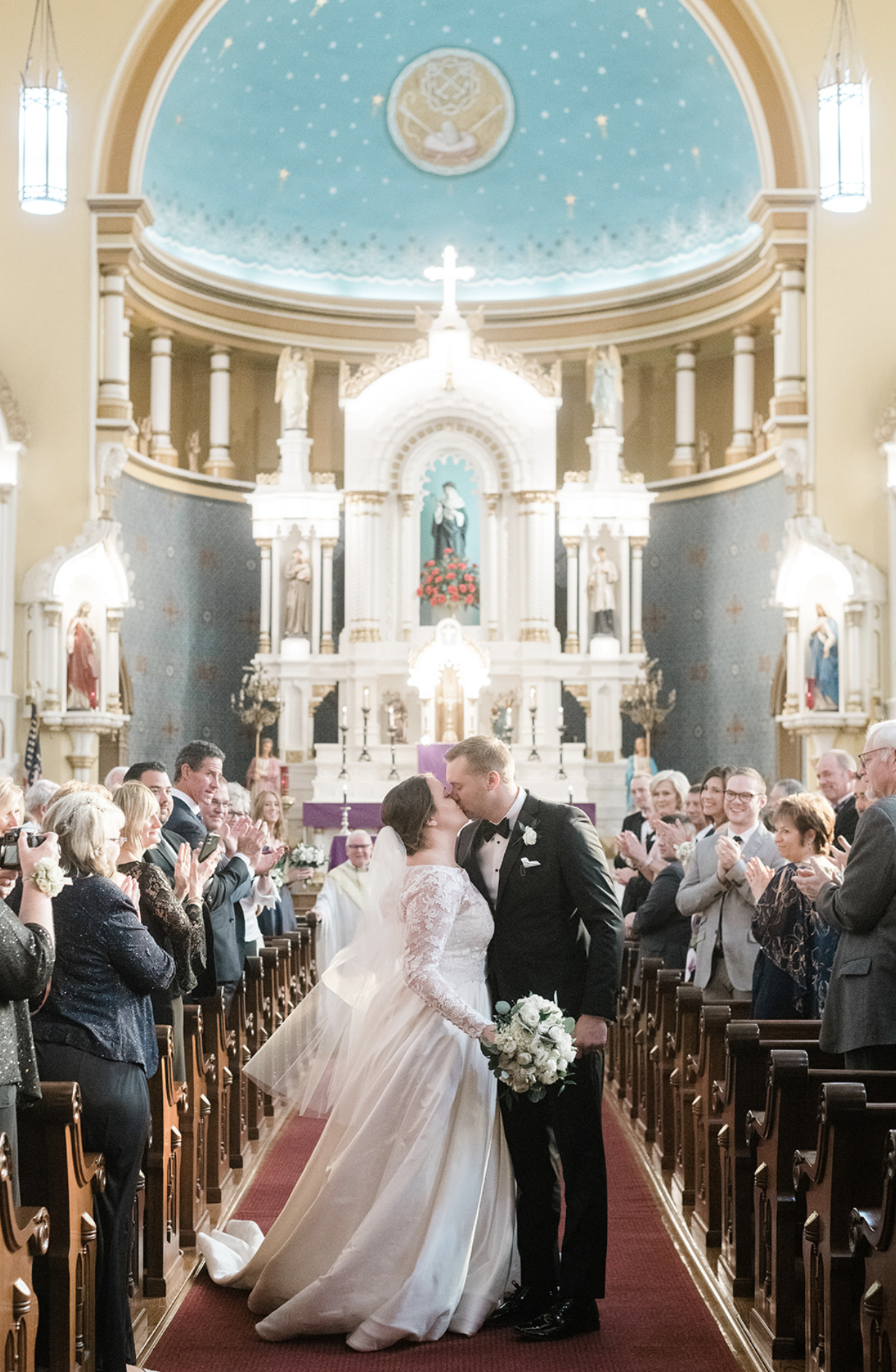 Classic church wedding in Ohio