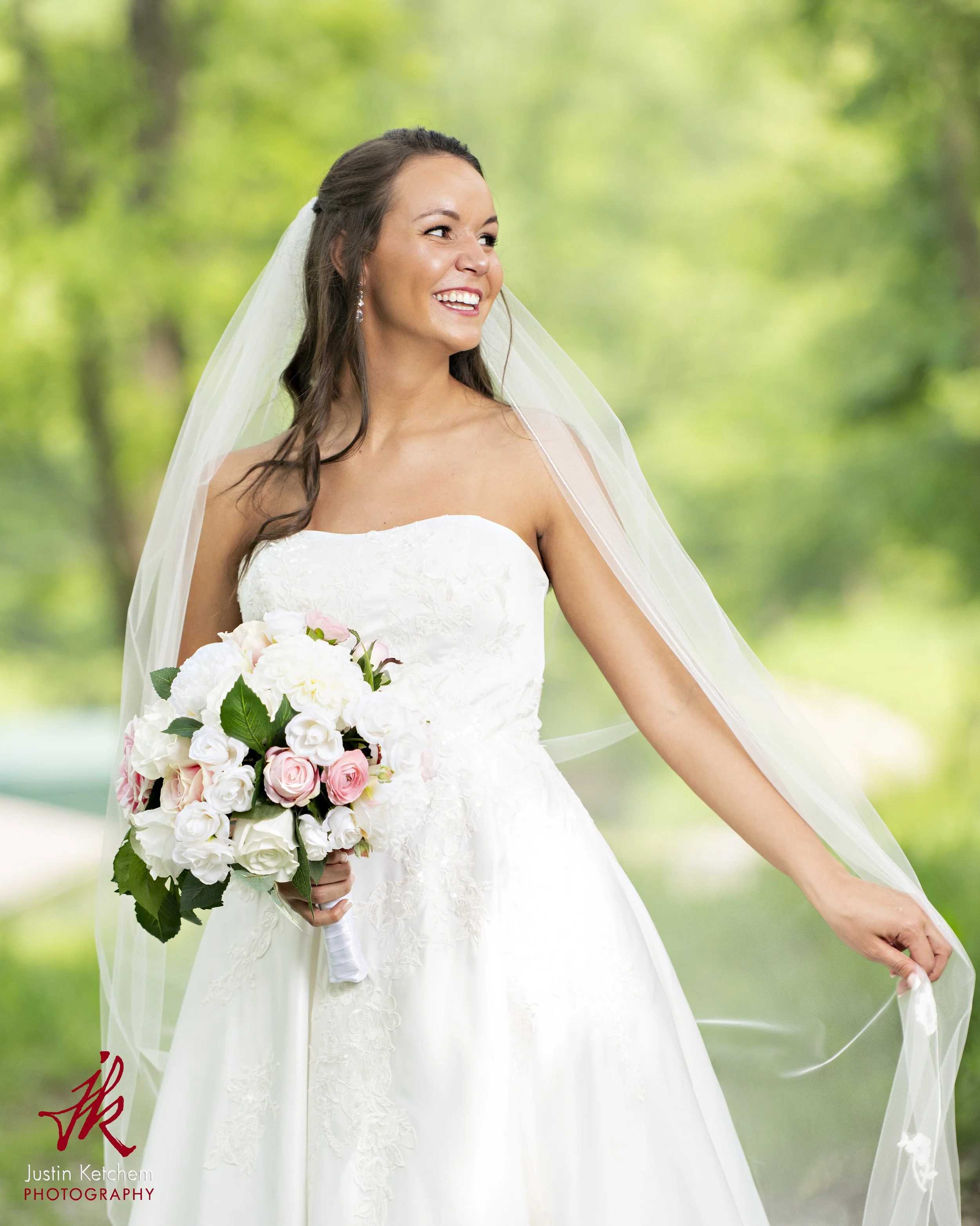 encore-hotel-wedding-berlin-oh-5.jpg