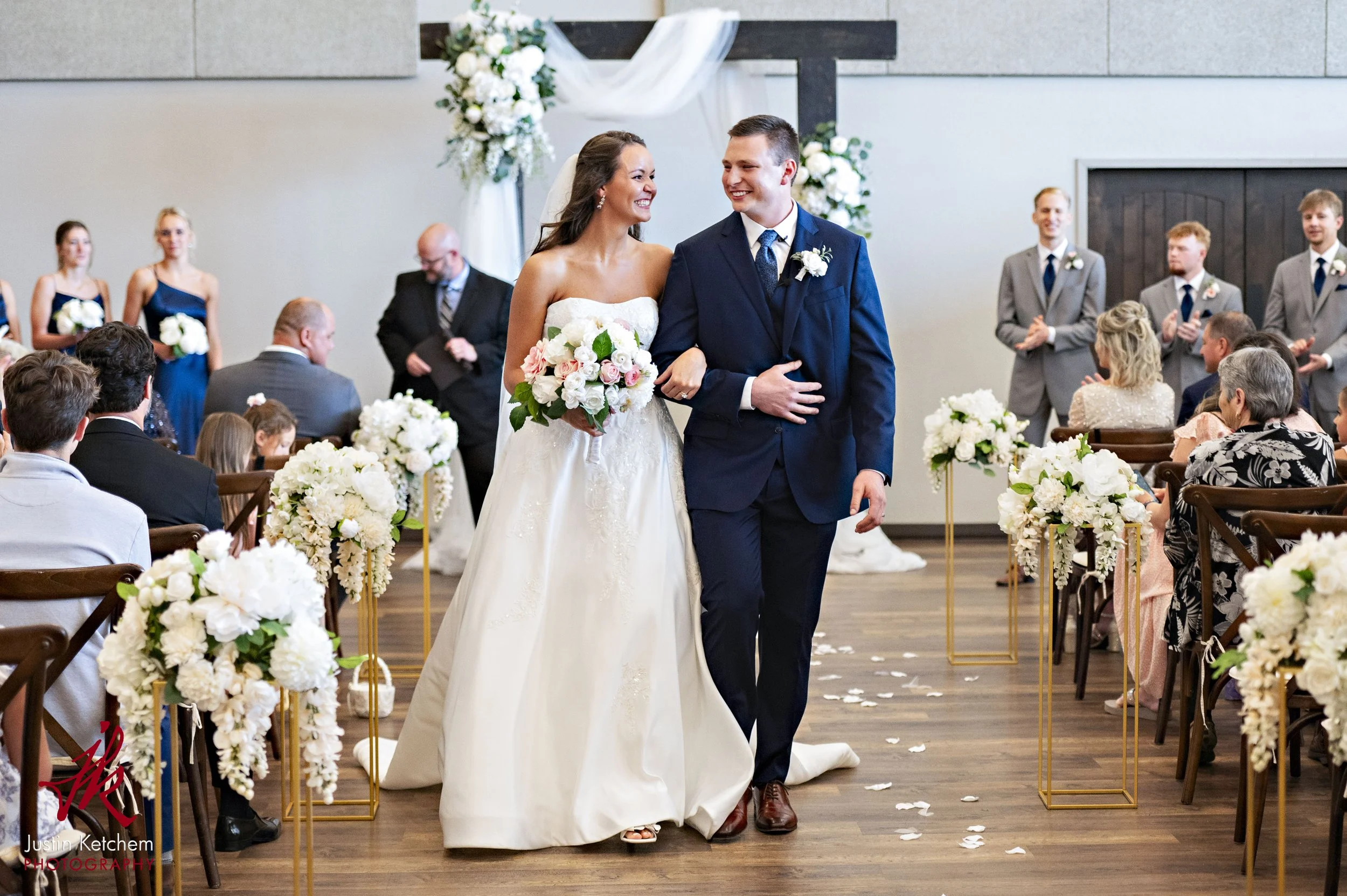 encore-hotel-wedding-berlin-oh-16.jpg