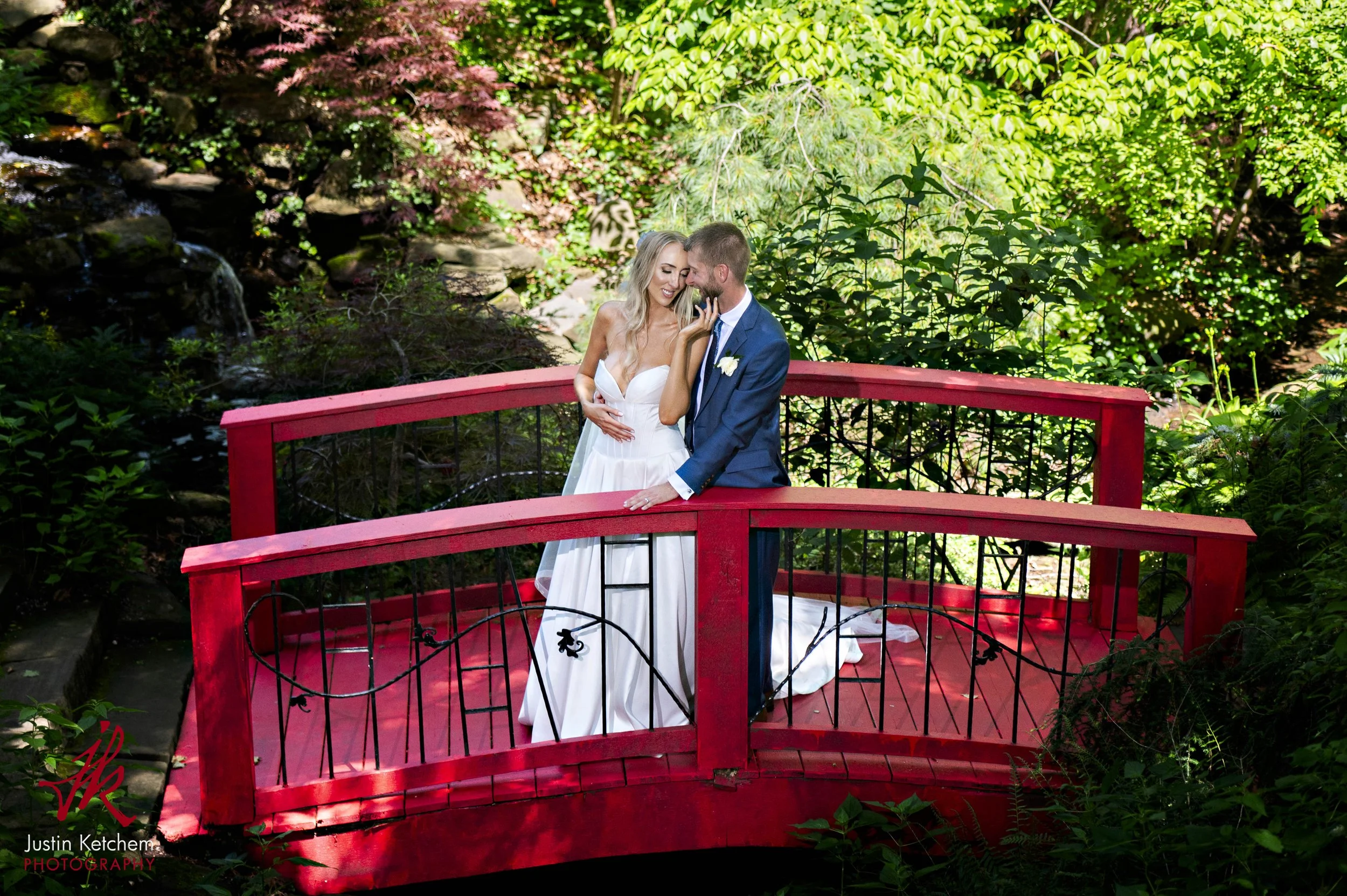 Botanical-Garden-Music-Box-Supper-Club-Wedding-7.jpg