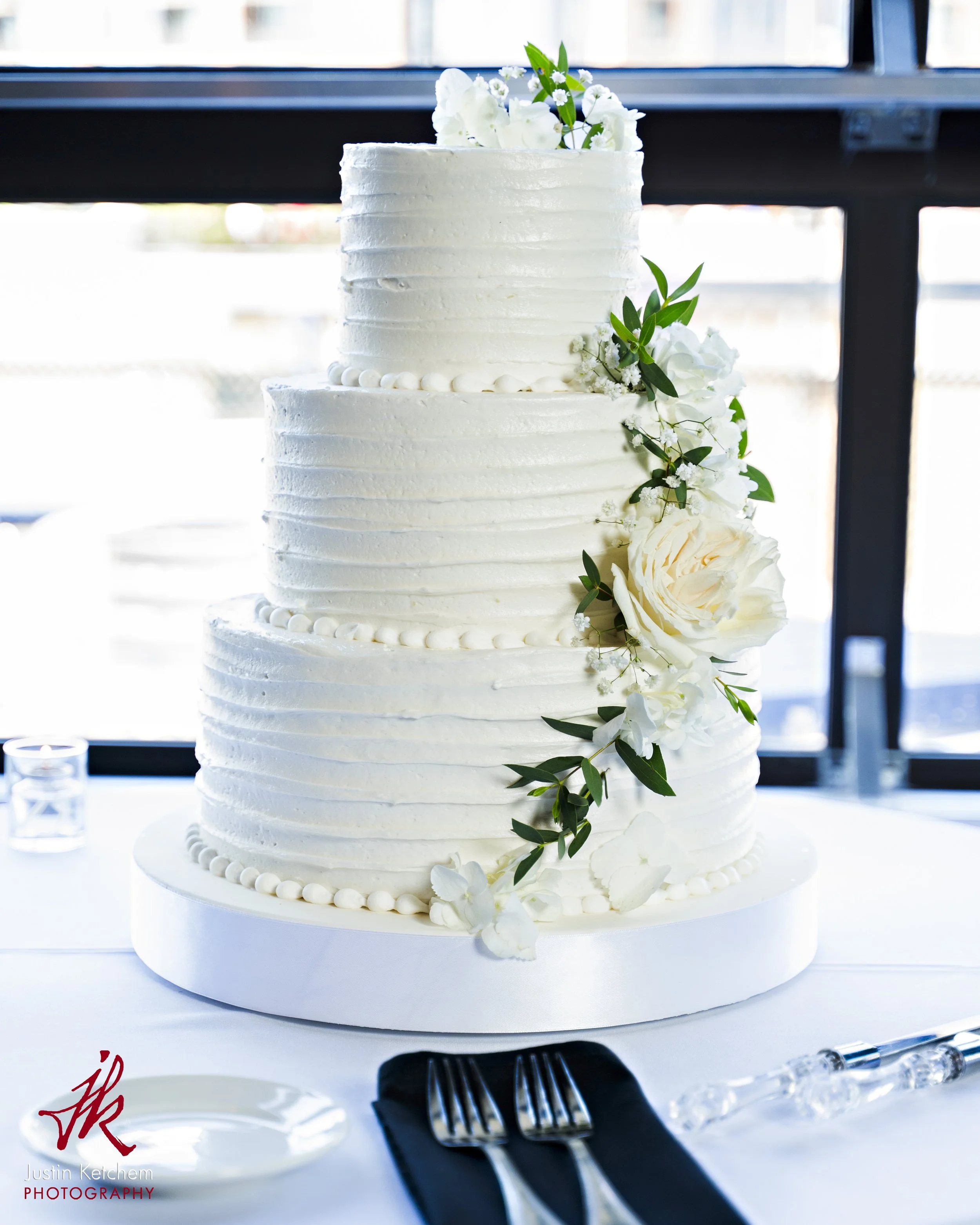 Botanical-Garden-Music-Box-Supper-Club-Wedding-10.jpg