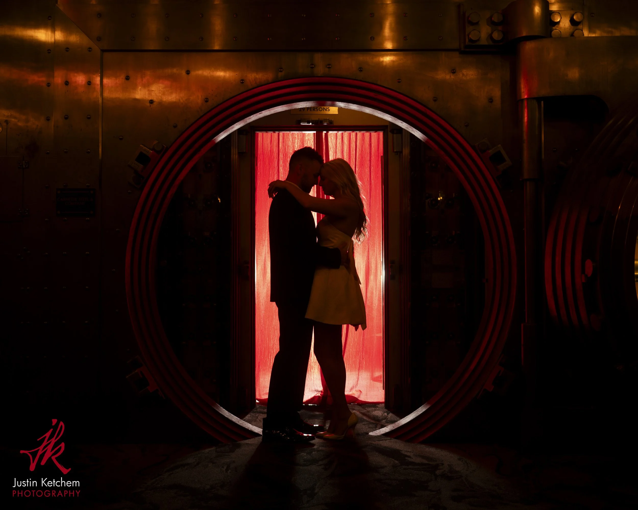 VAULT AT METROPOLITAN AT THE 9-2.jpg