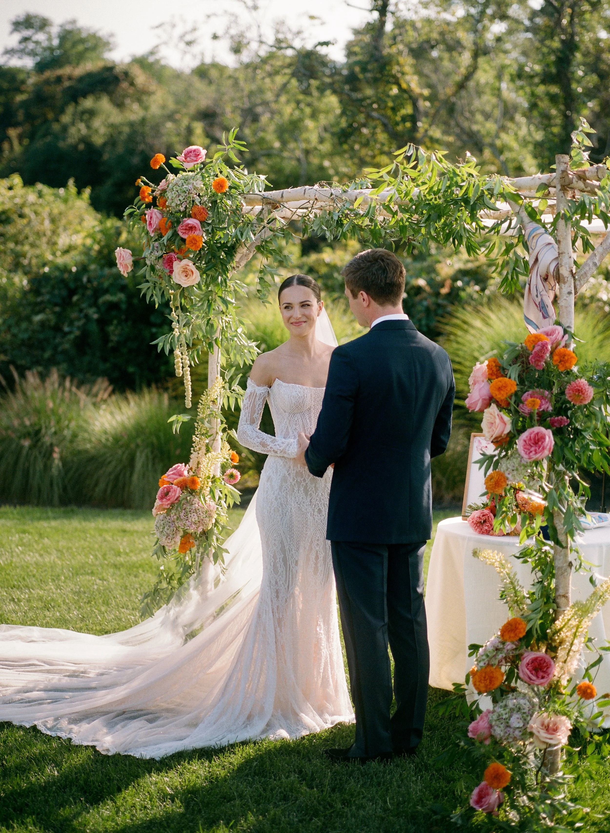 Valerie+Derek_Previews-096.jpg