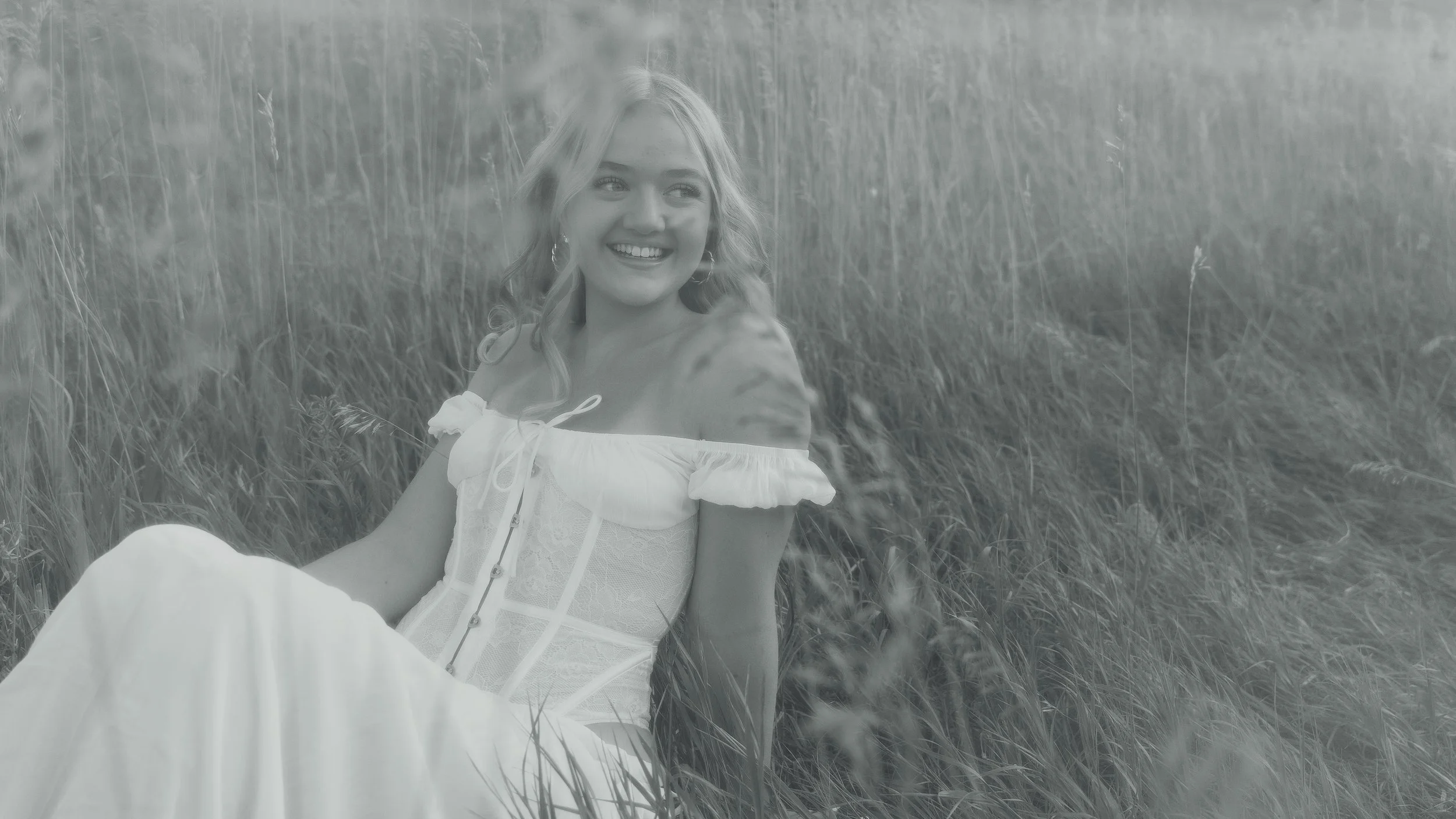 Where To Take Senior Photos in Boulder, Colorado: Top 5 Locations