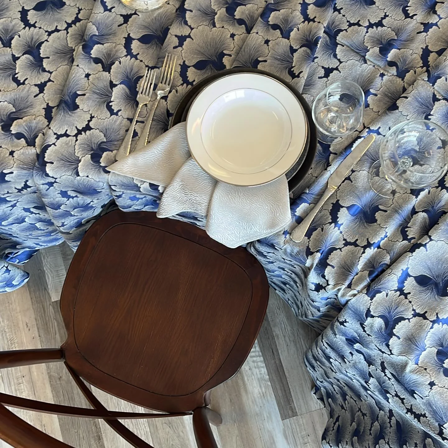 Winter Vibes
.
.
#rentalworldpa #winterevent #weddingrentals #centralpaweddings