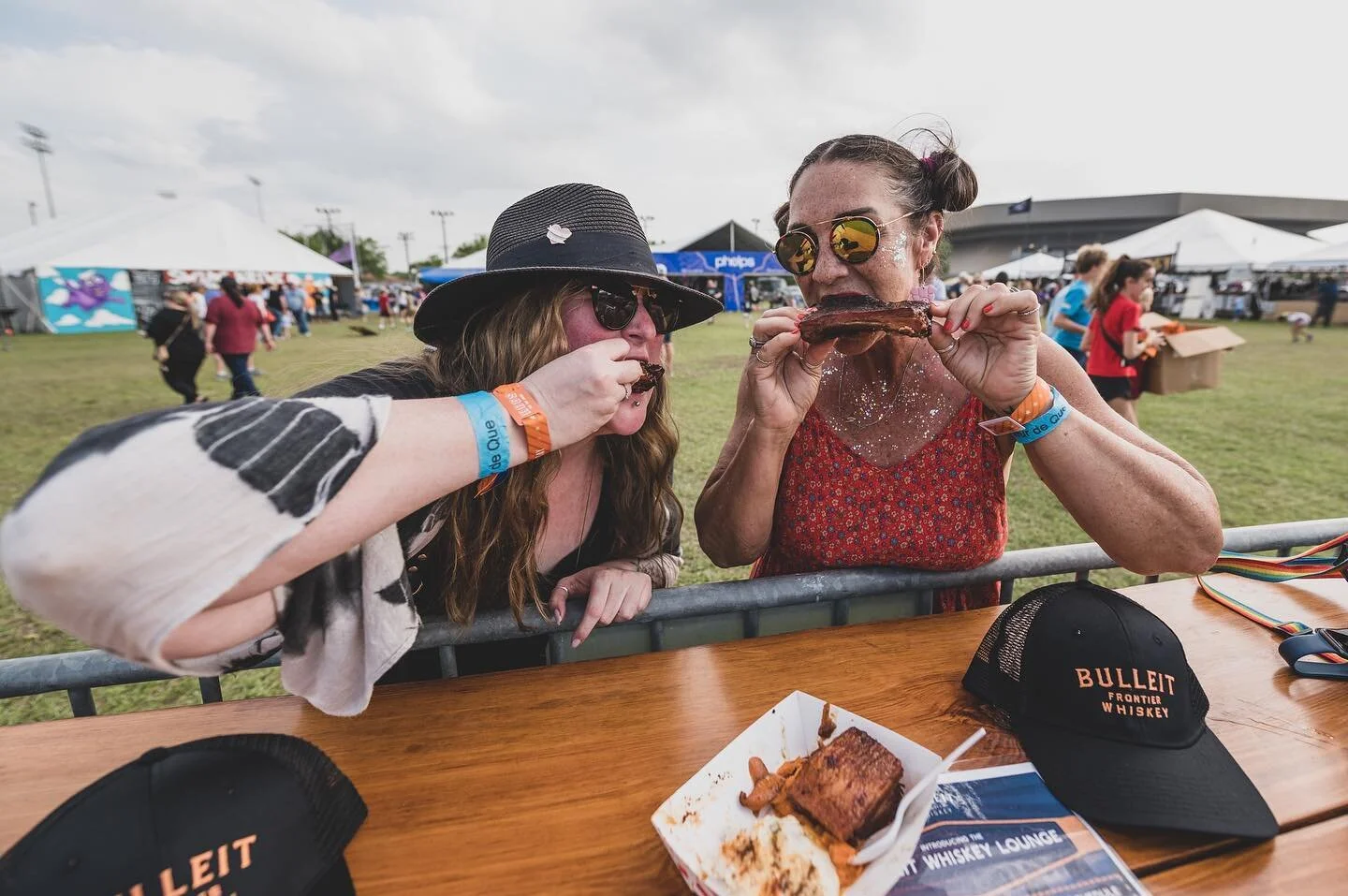 this weekend our foxes entered the pig&rsquo;s pocket 🐽 
.
.
our team managed site and box office operations! congrats @hogsforthecause on this 15 year celebration where they helped raise a staggering $3.6 MILLION towards pediatric brain cancer! Unt