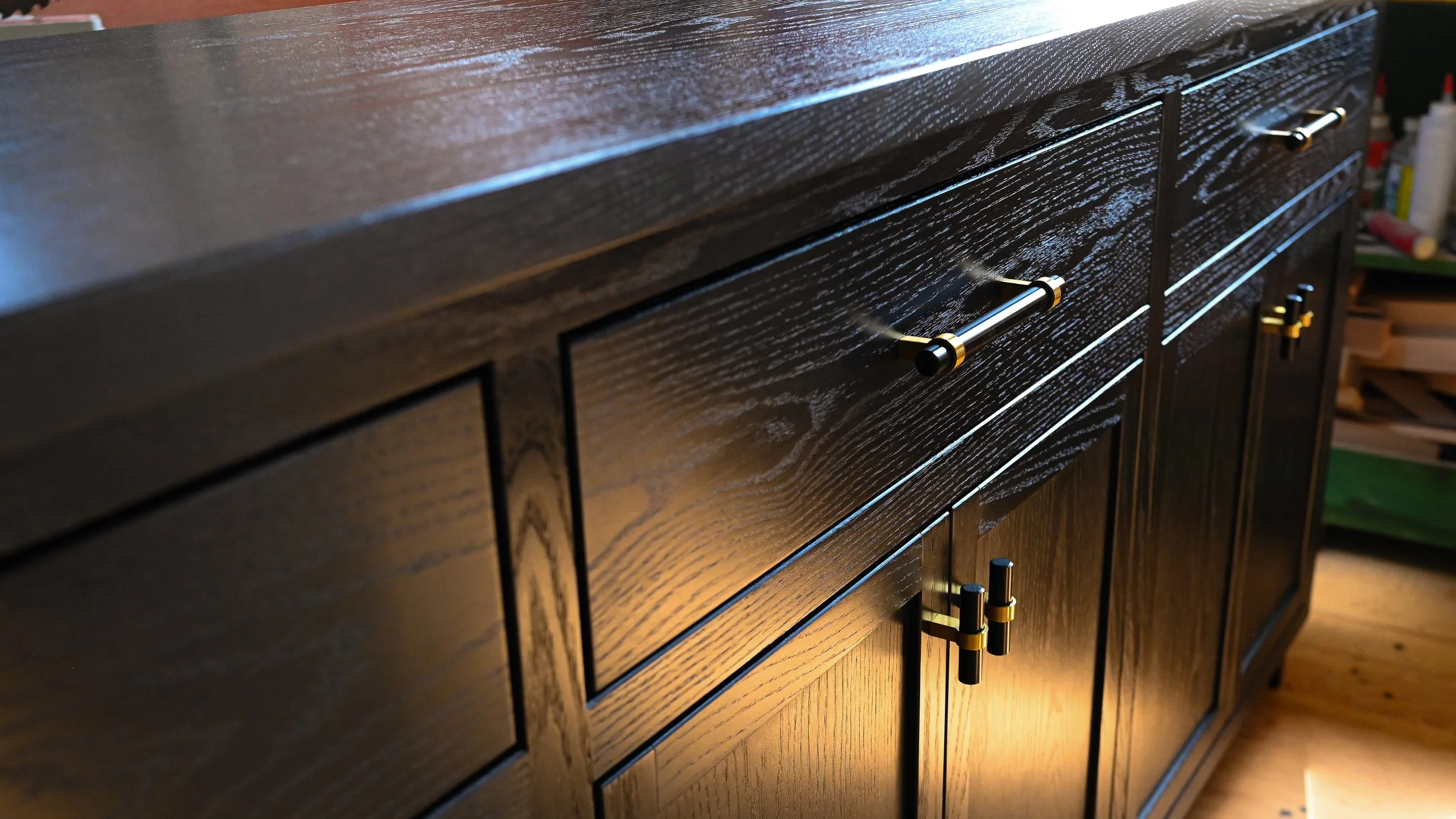 benchinroom-7.jpg