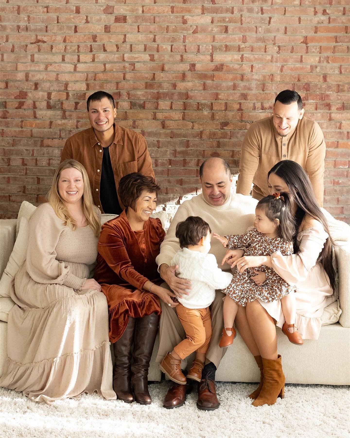 The styling here was perfection 👌
But honestly, they could have all show up in sweatpants and I still probably would have cried during editing. Love this beautiful family and so grateful to capture their love 🤍

I&rsquo;ve said it before and I&rsqu