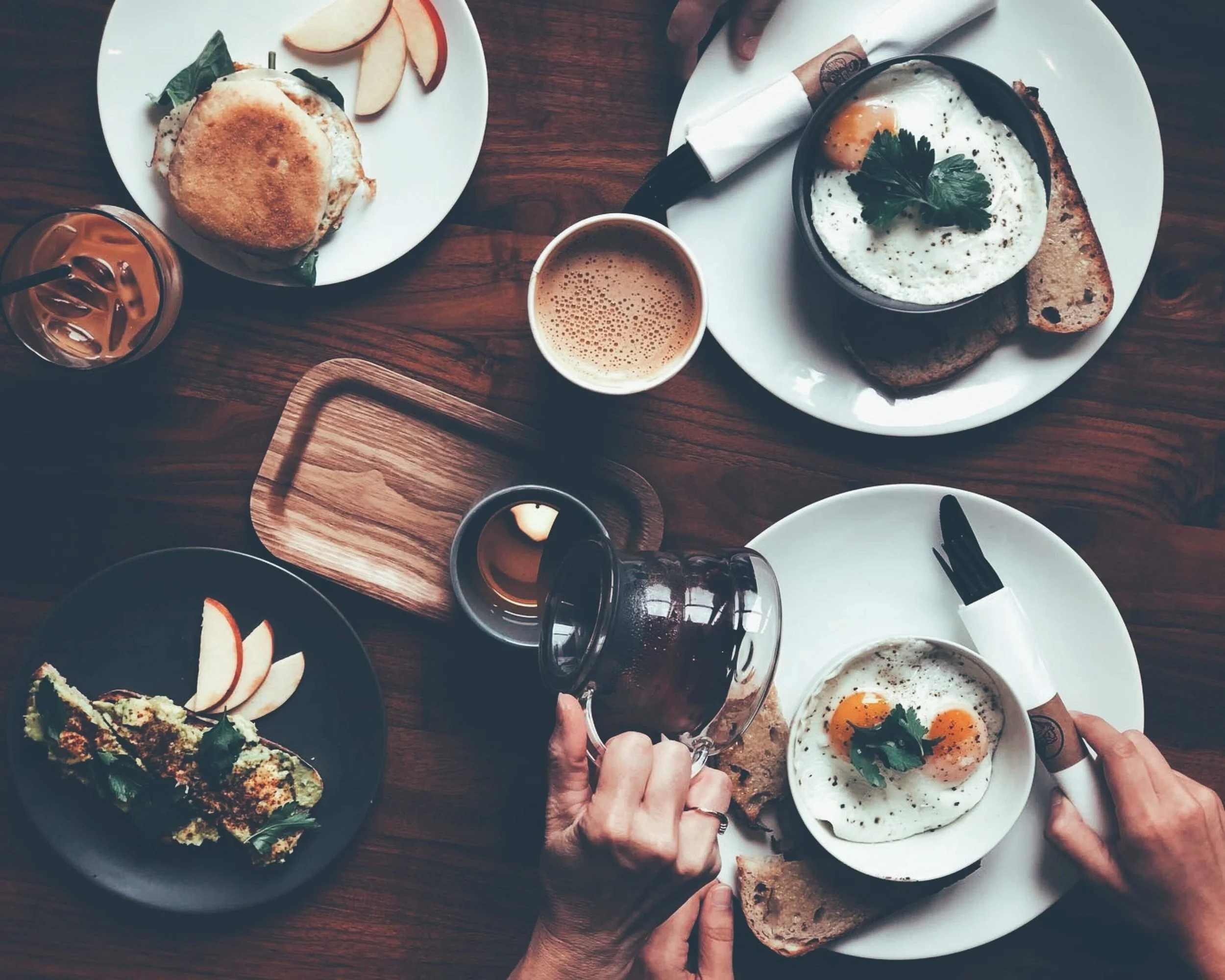FOOD & DRINK