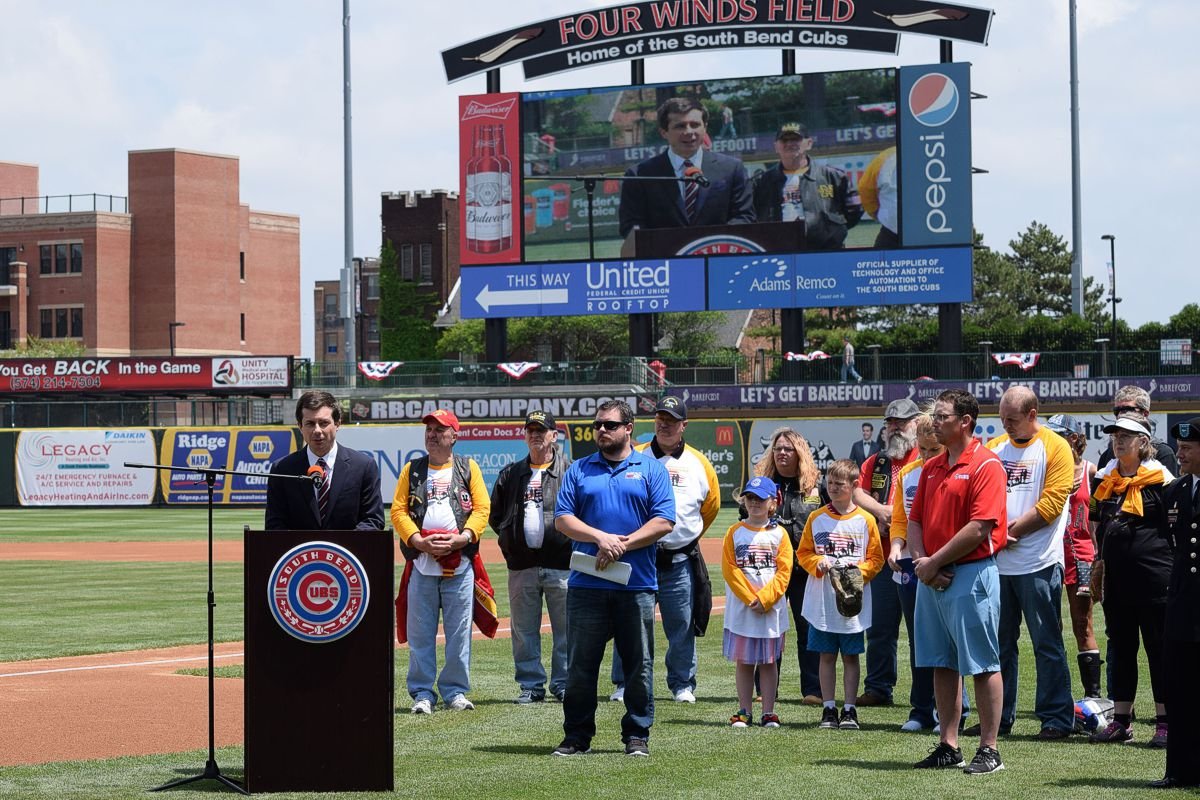 Honor & Remembrance Day - Memorial Day 2019
South Bend Mayor Pete Buttigieg is one of several area dignitaries invited to speak at the wreath-laying ceremony. He is flanked by talk show host Casey Hendrickson, and South Bend Cubs President Joe Hart.