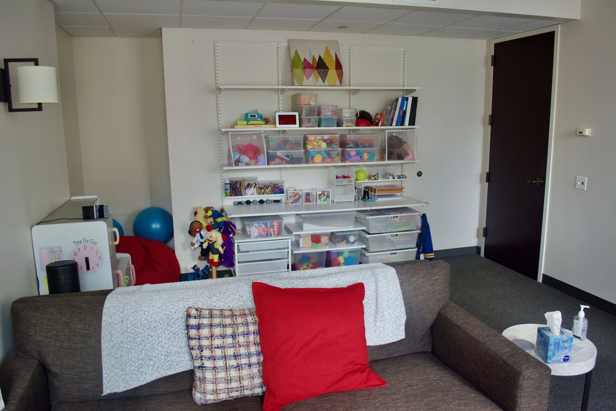 Sublet Downtown Chicago Therapy Office — Watch Hill Therapy