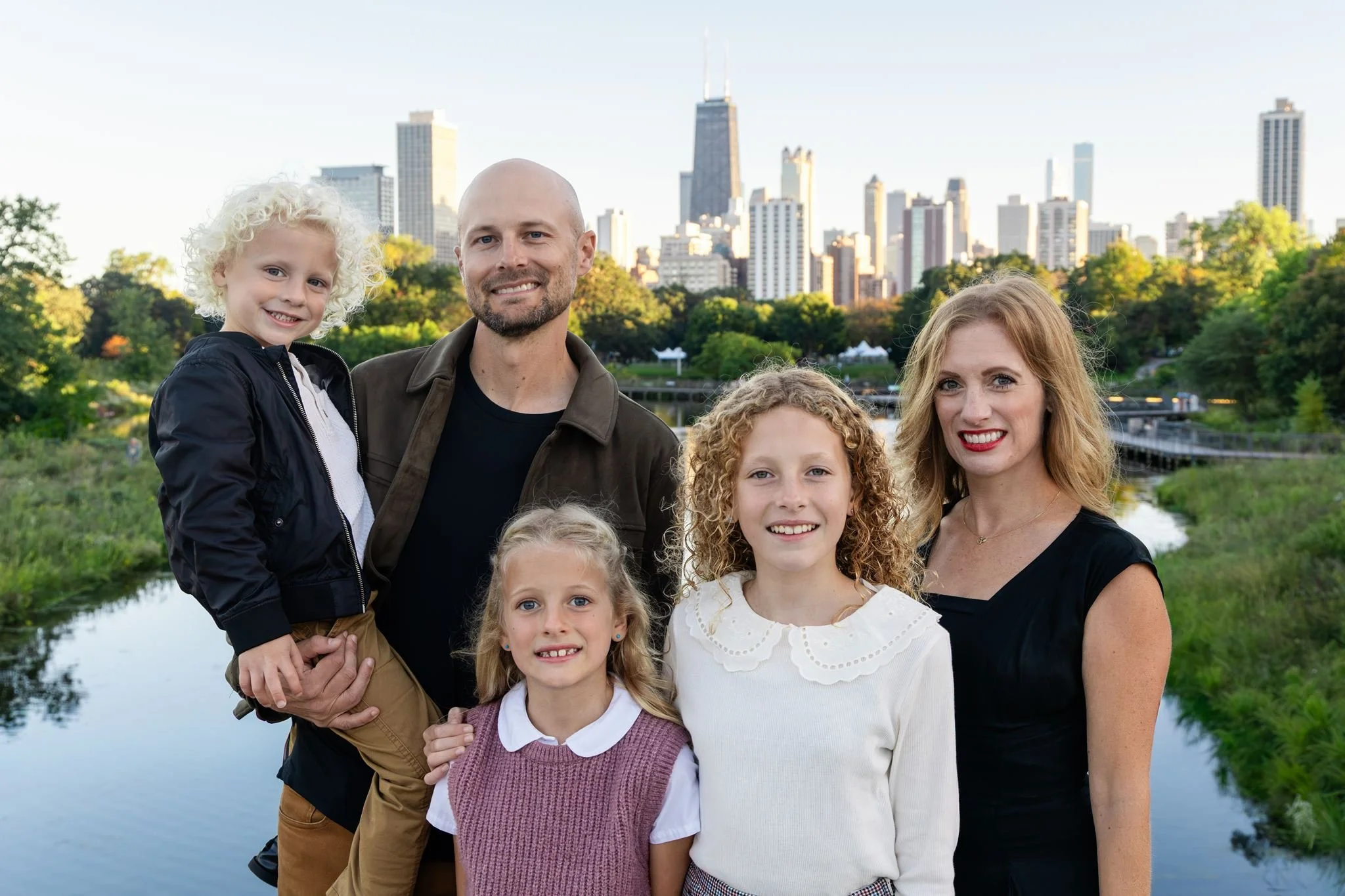 BluthFamily2026-3_websize.jpg