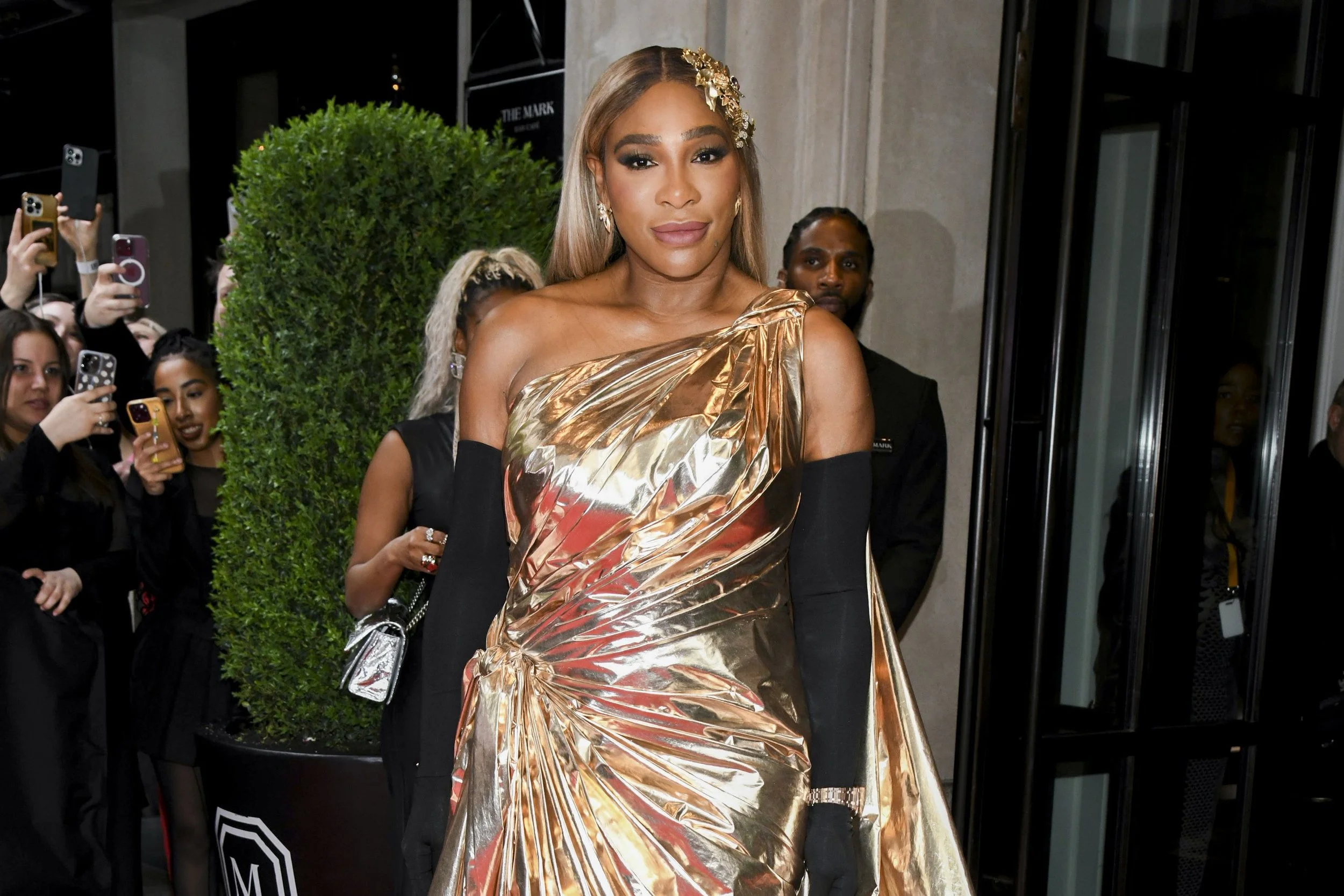 serena-williams-at-the-mark-hotel-before-the-2024-met-gala-news-photo-1715039586.jpeg