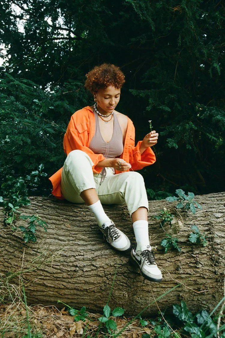 06_EC_Nike_SNKRS_FieldGeneral_FullBody_750x1125.jpg