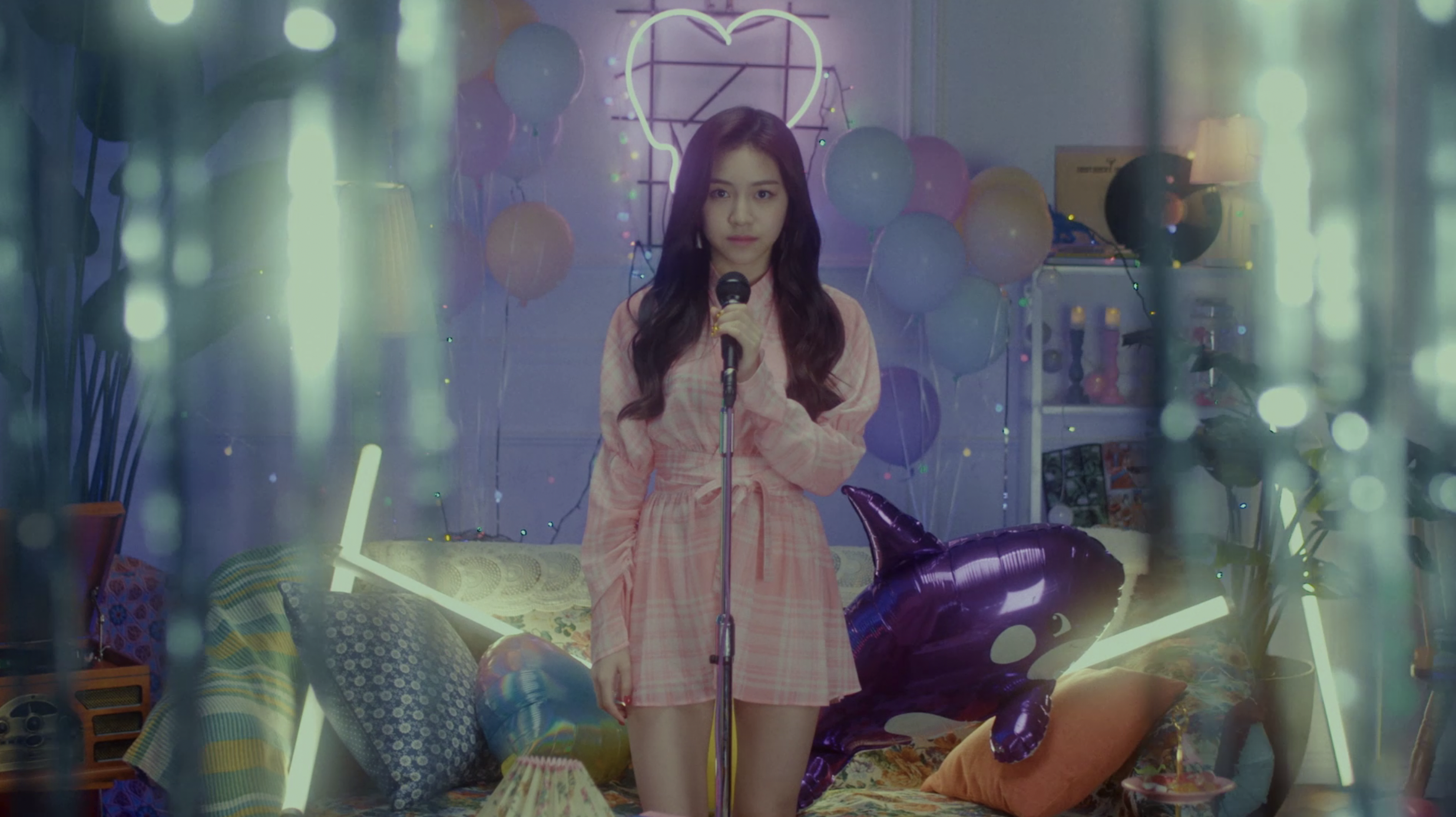 Rocket Punch - NAVER V Live