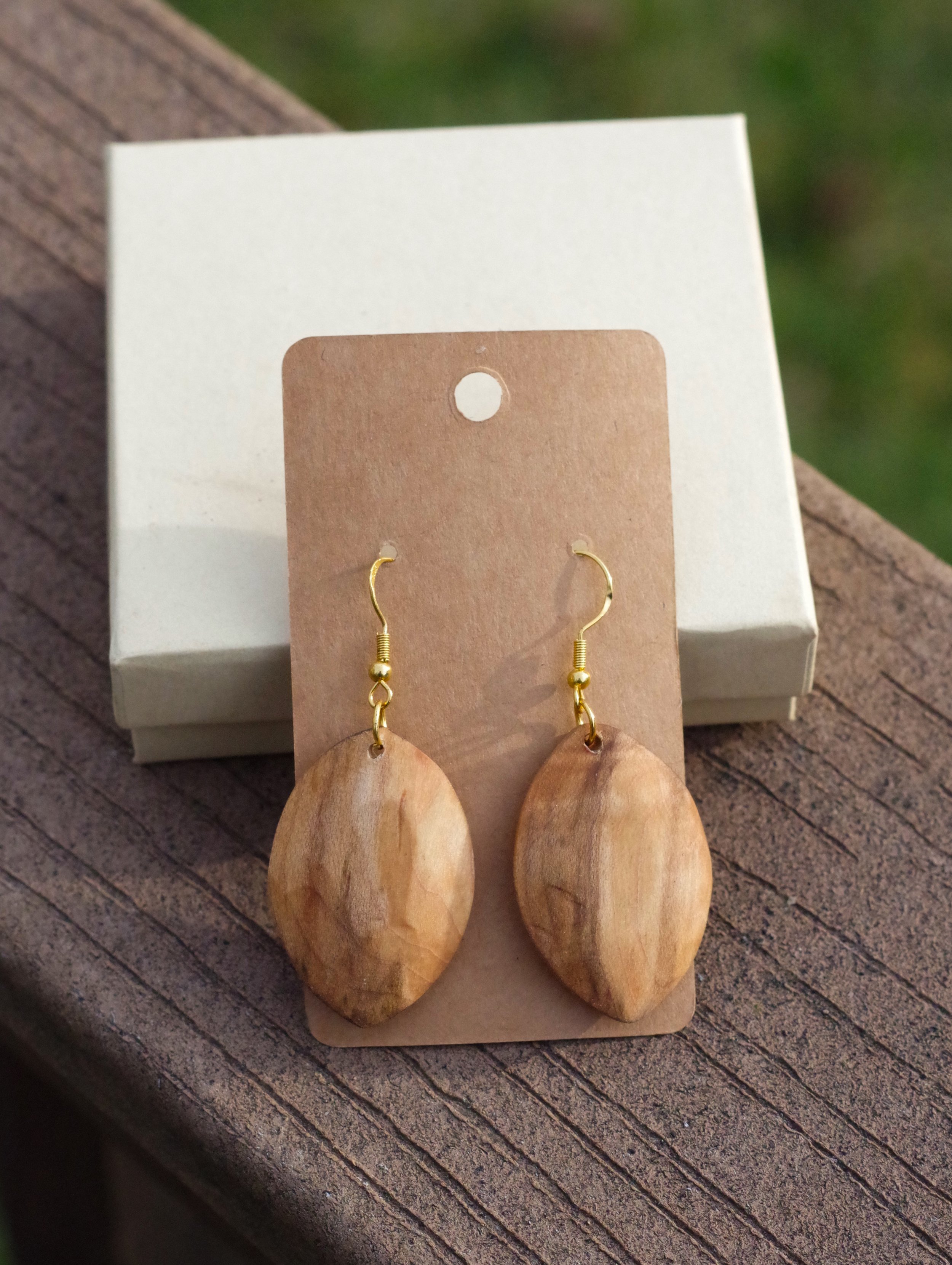 Ear Ring (Natural Oval).jpg