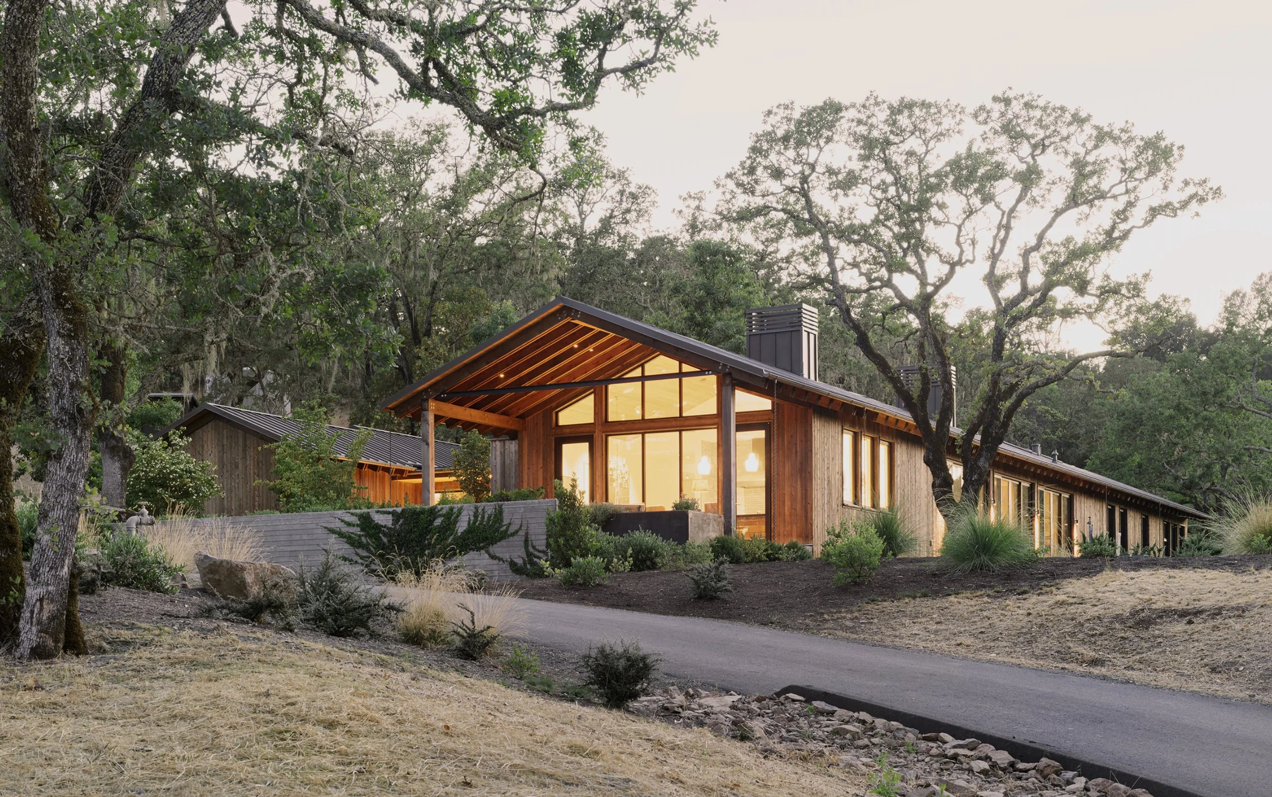 BLLD_Web_Blue Oaks (16).jpg