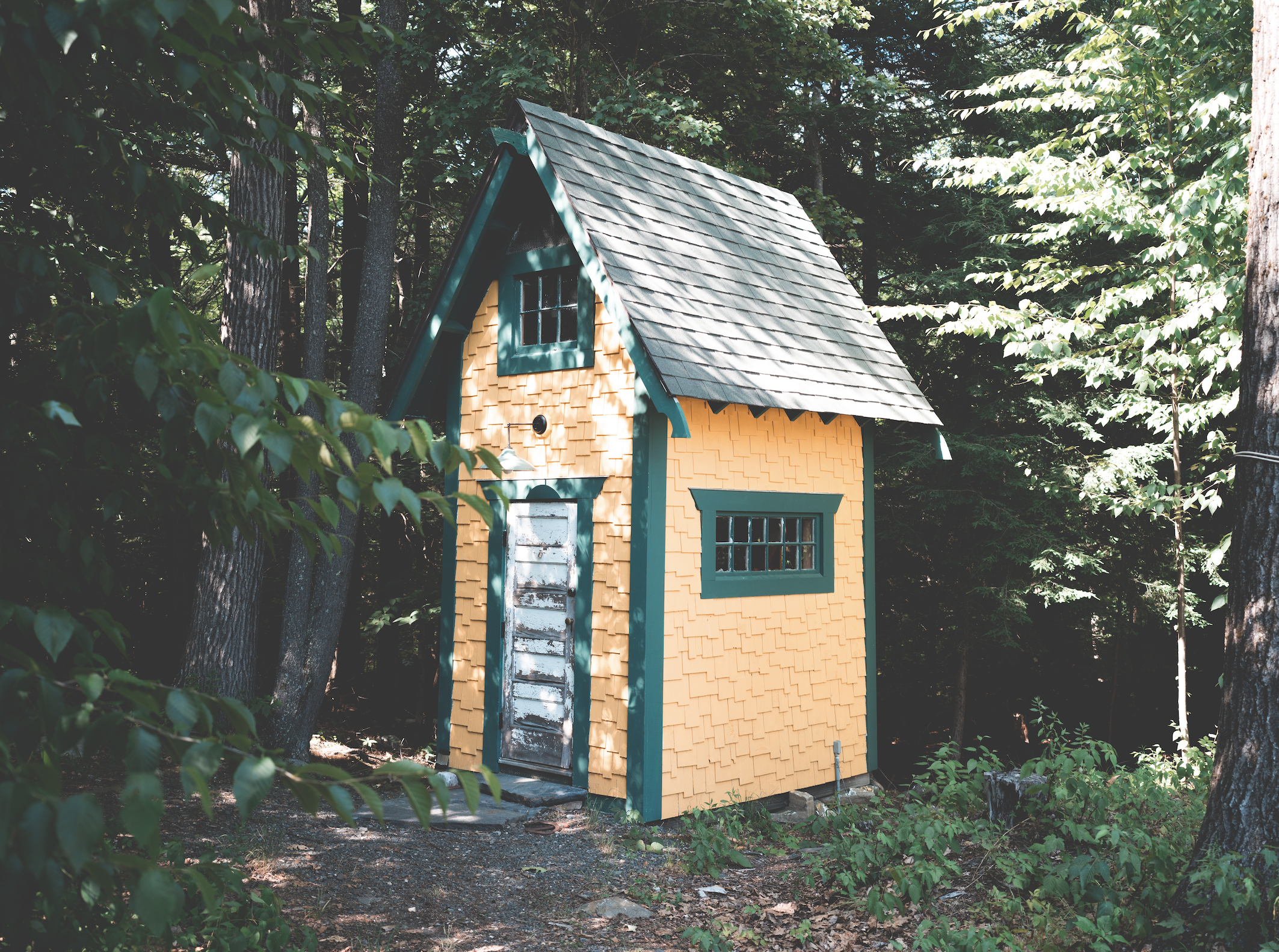 The Tiny Cabin - $90/night ($110 for a couple)