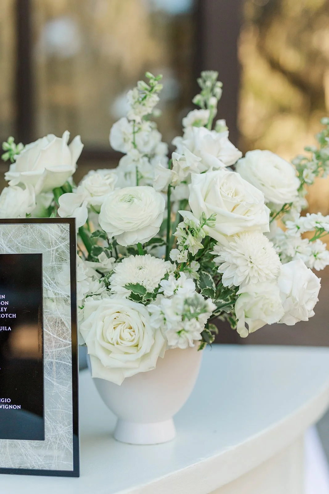 Photography by Laura & Rachel Photography