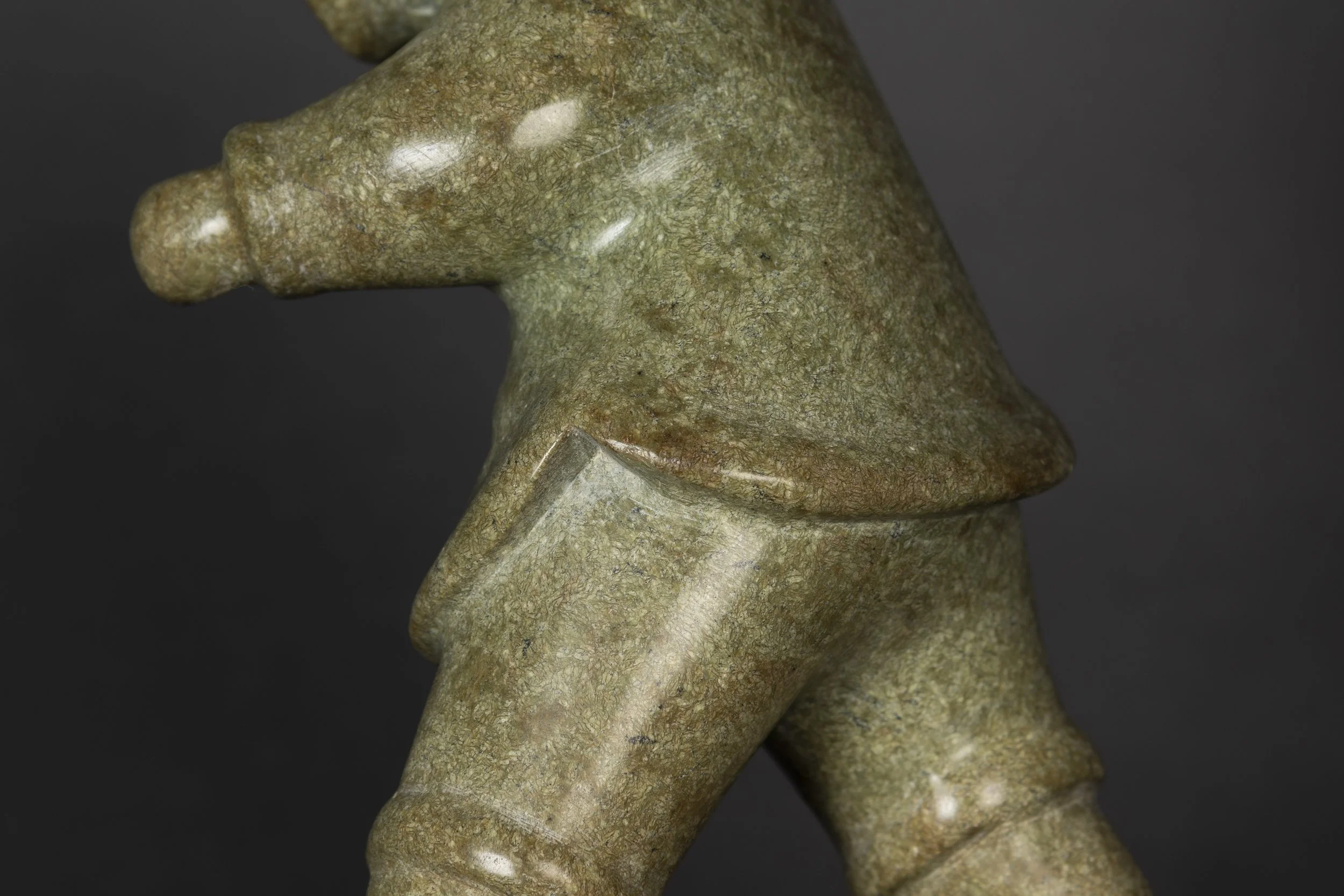 Standing Hunter - parka detail