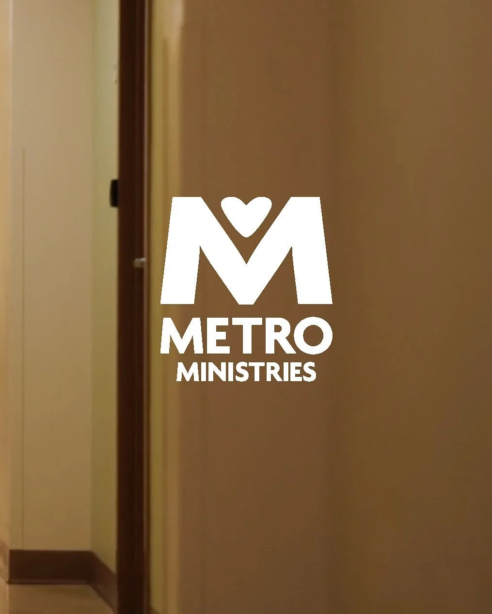 Sometimes it’s just crisis that lands someone on the streets.
In partnership with Masterworks and Metropolitan Ministries, we told Mary Claire’s story — a single mom in Tampa who went from homelessness to transitional housing, educ