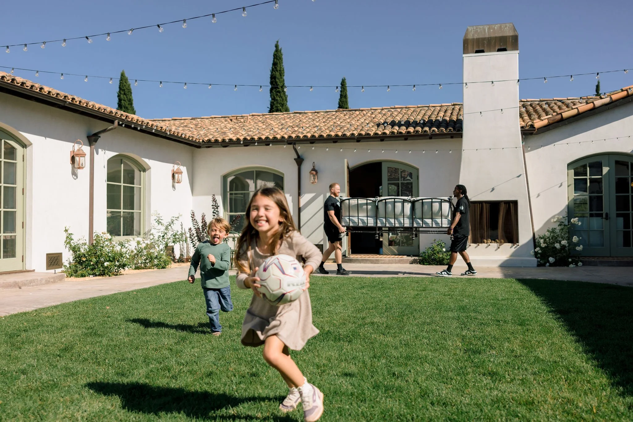 acacia_productions-meadhead_movers-0085 (2).jpg