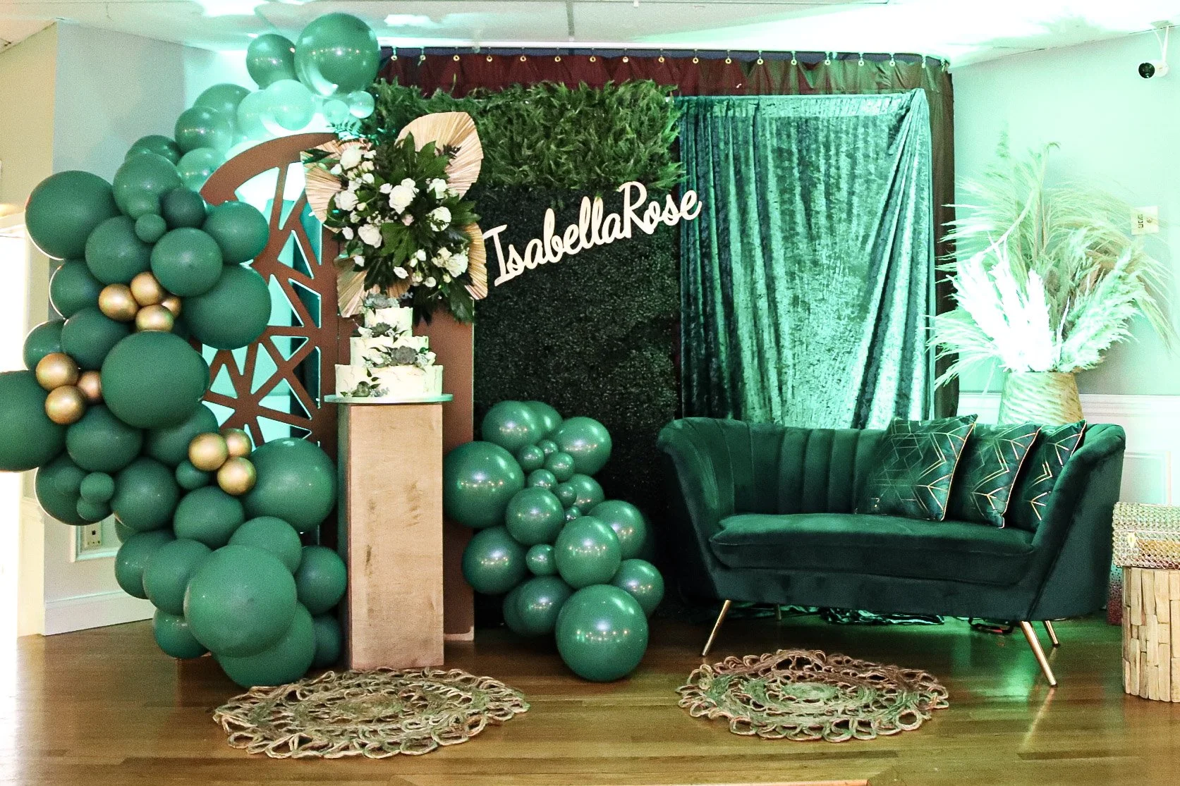 2379fb6a874bb22c4747ea4a949e0fa3.jfif