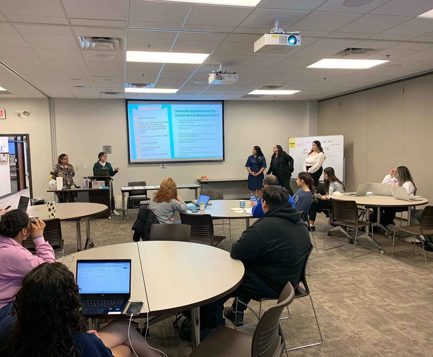 Our scholarship essay workshop was full of resources and advice! If you missed it and have questions, please reach out to us so we can help you individually.

Muchas gracias to @dreamstodegrees and @wsudiversity for teaming up with Somos First-Gen to