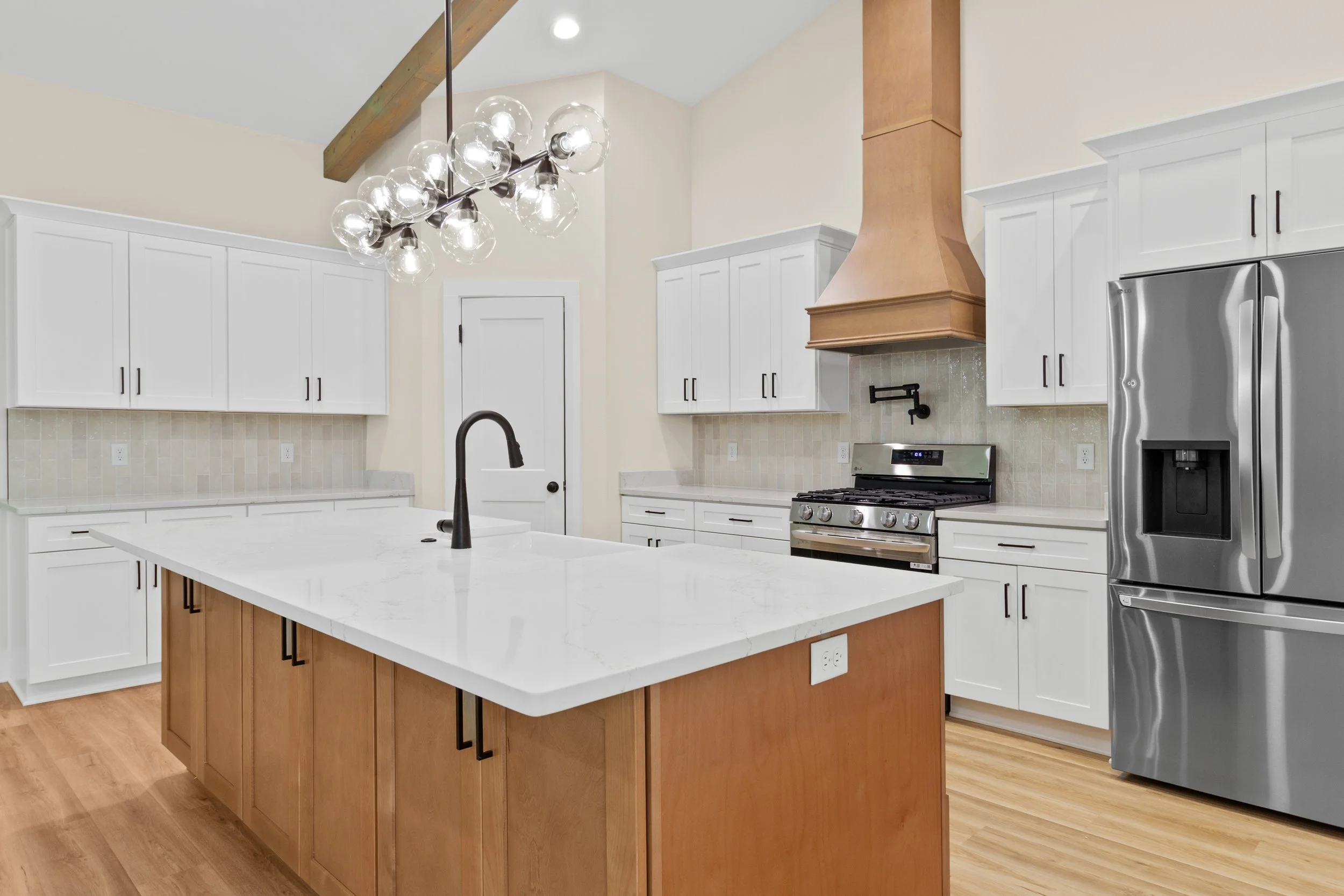 1115 Barcia Drive (4 of 25).jpg