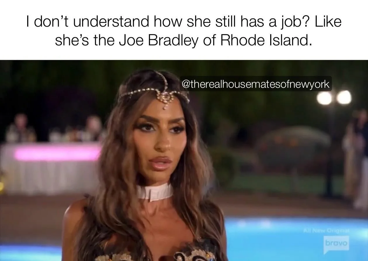 Explain to me how she&rsquo;s full time like I&rsquo;m an 86 day old baby. 

#rhori #realhousewivesofrhodeisland #southernhospitality #wtf #idontgetit